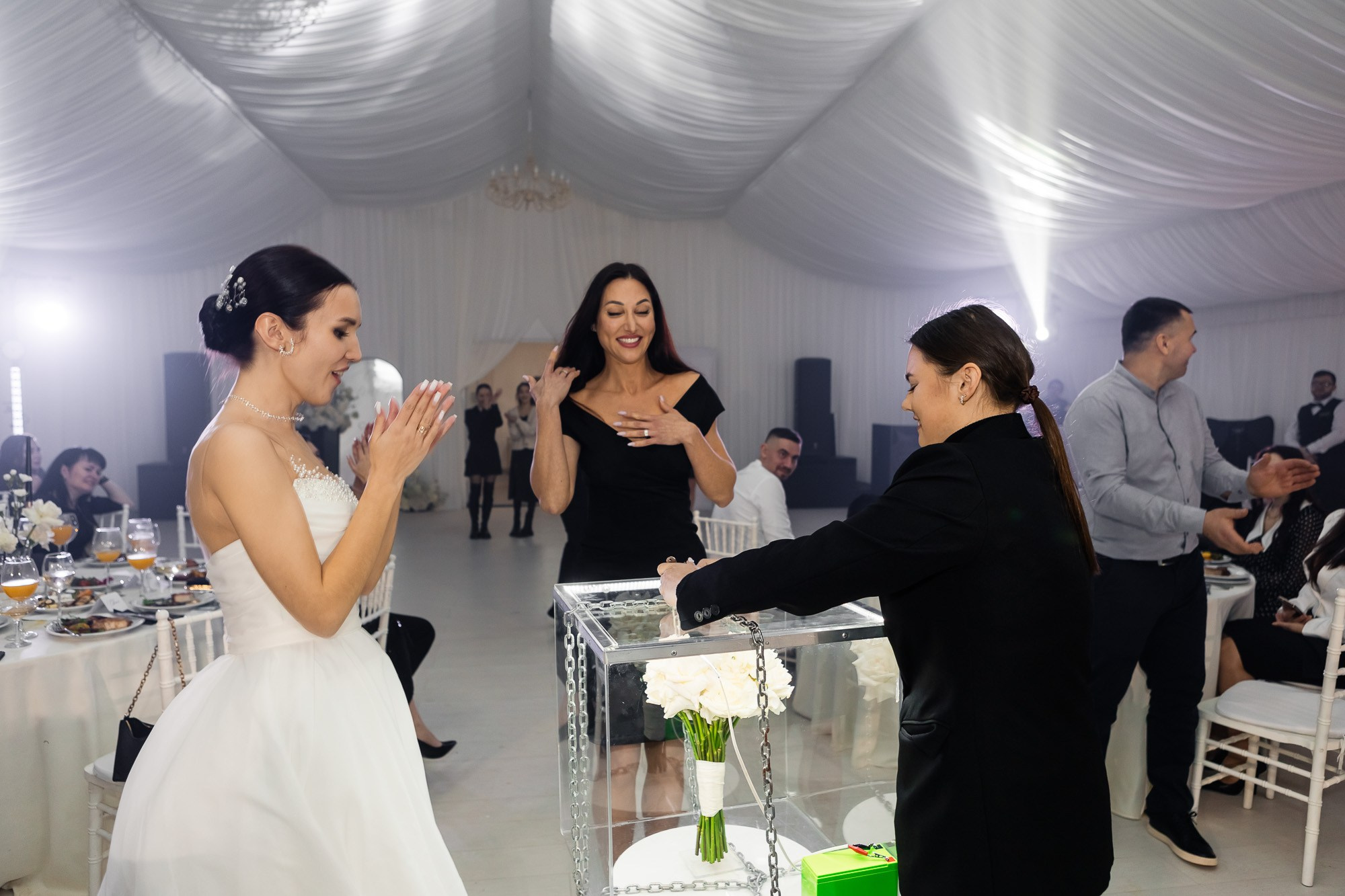 Сергей и Ира — Свадьба в Севастополе. Свадебный фотограф, фотосъемка в Крыму, Севастополе, Симферополе, Ялте