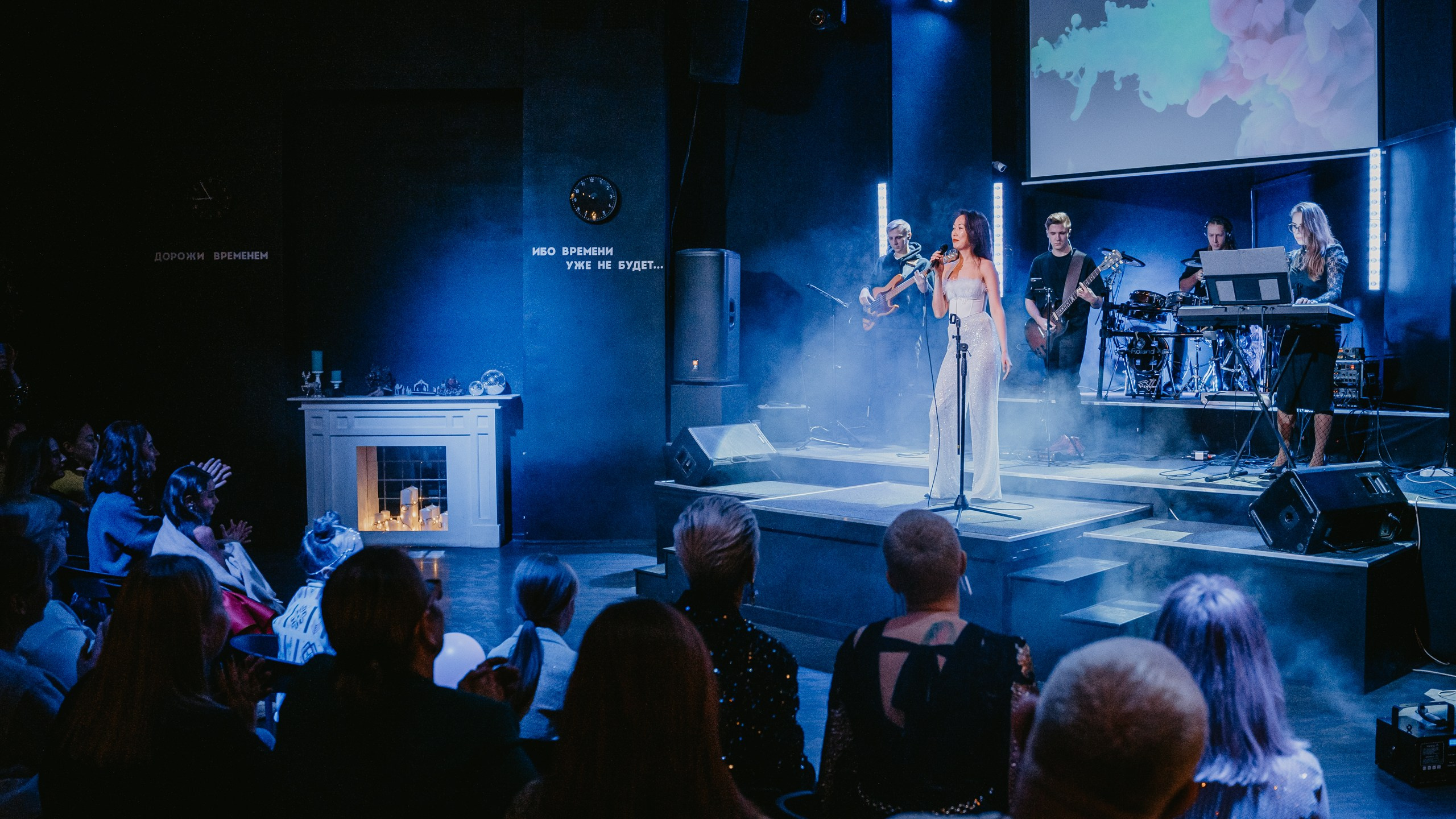 Фотограф концертов Москва. Контент-фотограф в Москве Тима Забабурин