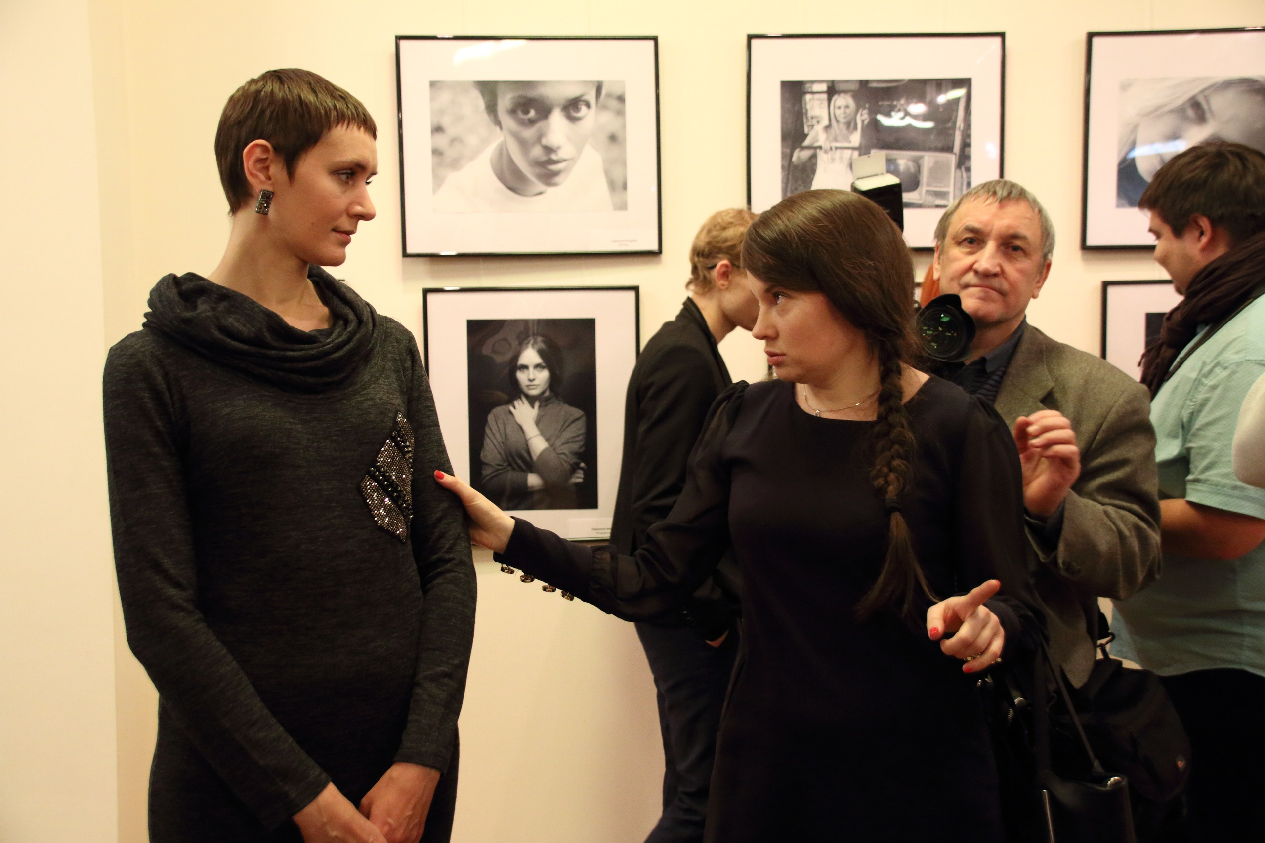 31.01.2017 Выставка «Мужчины о женщинах — женщины о мужчинах. Фотовзгляд.». Фотообъединение Самарского областного отделения Союза журналистов России