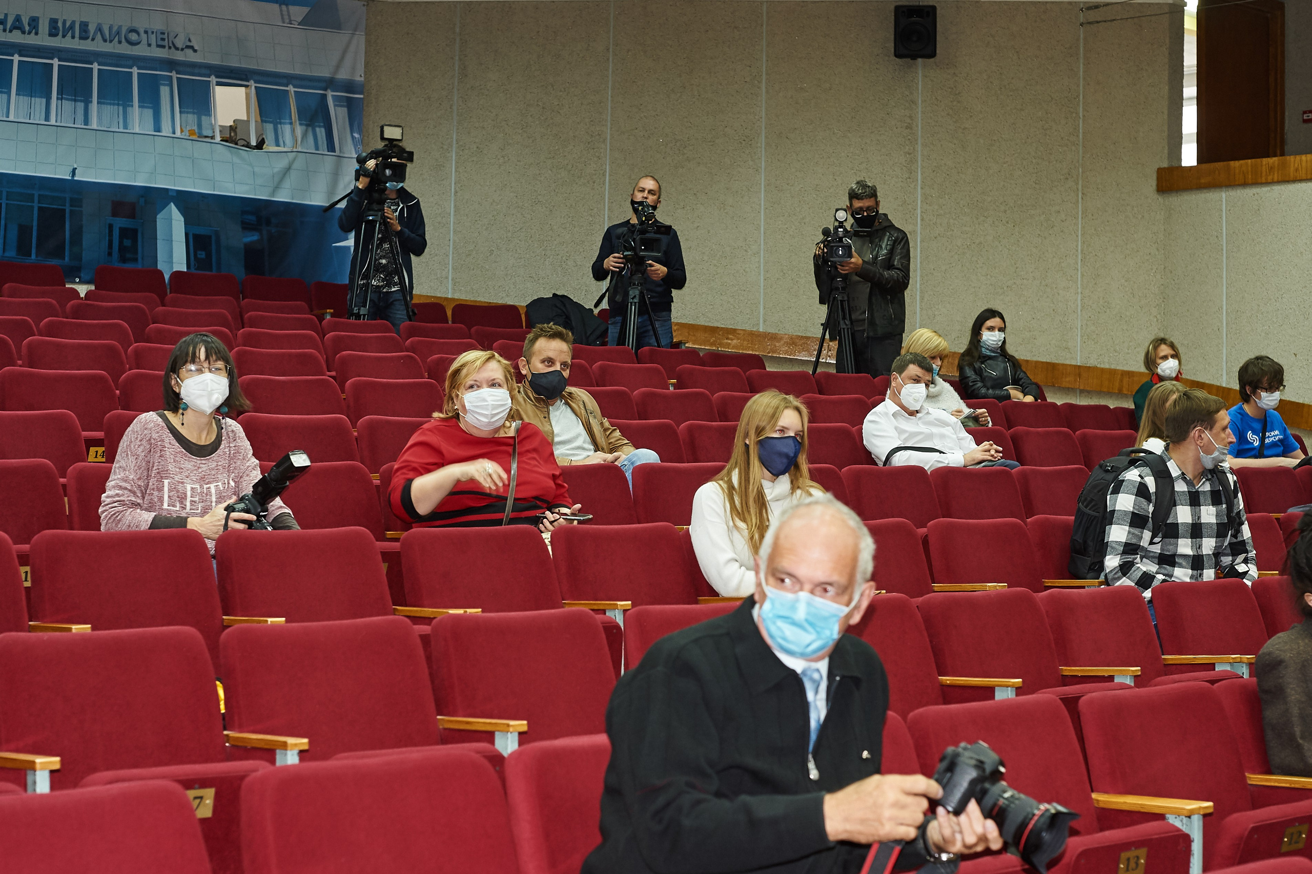 14.10.2020 Открытие итоговой выставки — 2020. Фотообъединение Самарского областного отделения Союза журналистов России