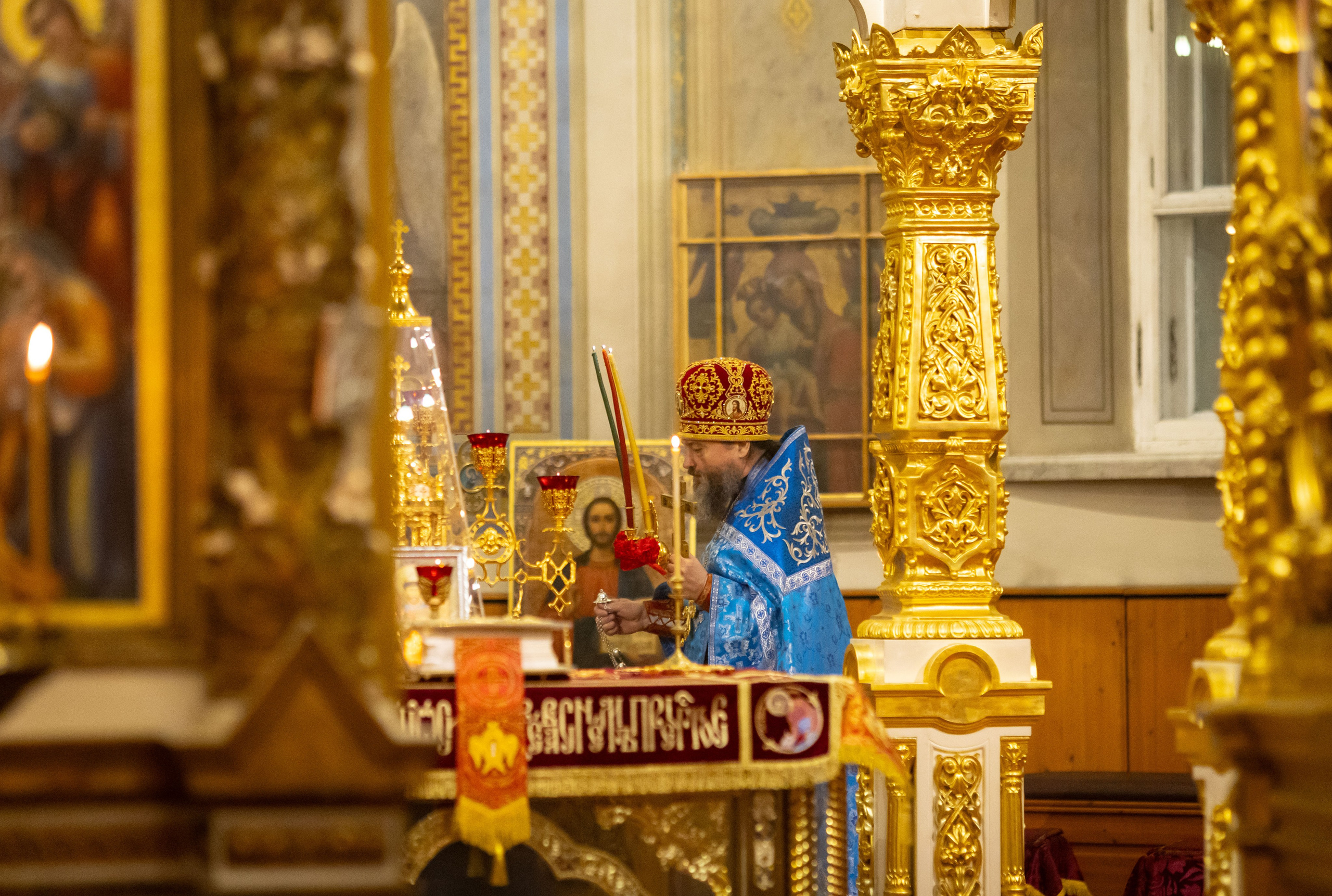 Пасха Воскресенский храм с Ашитково. Семейный и детский фотограф Анна Петракова