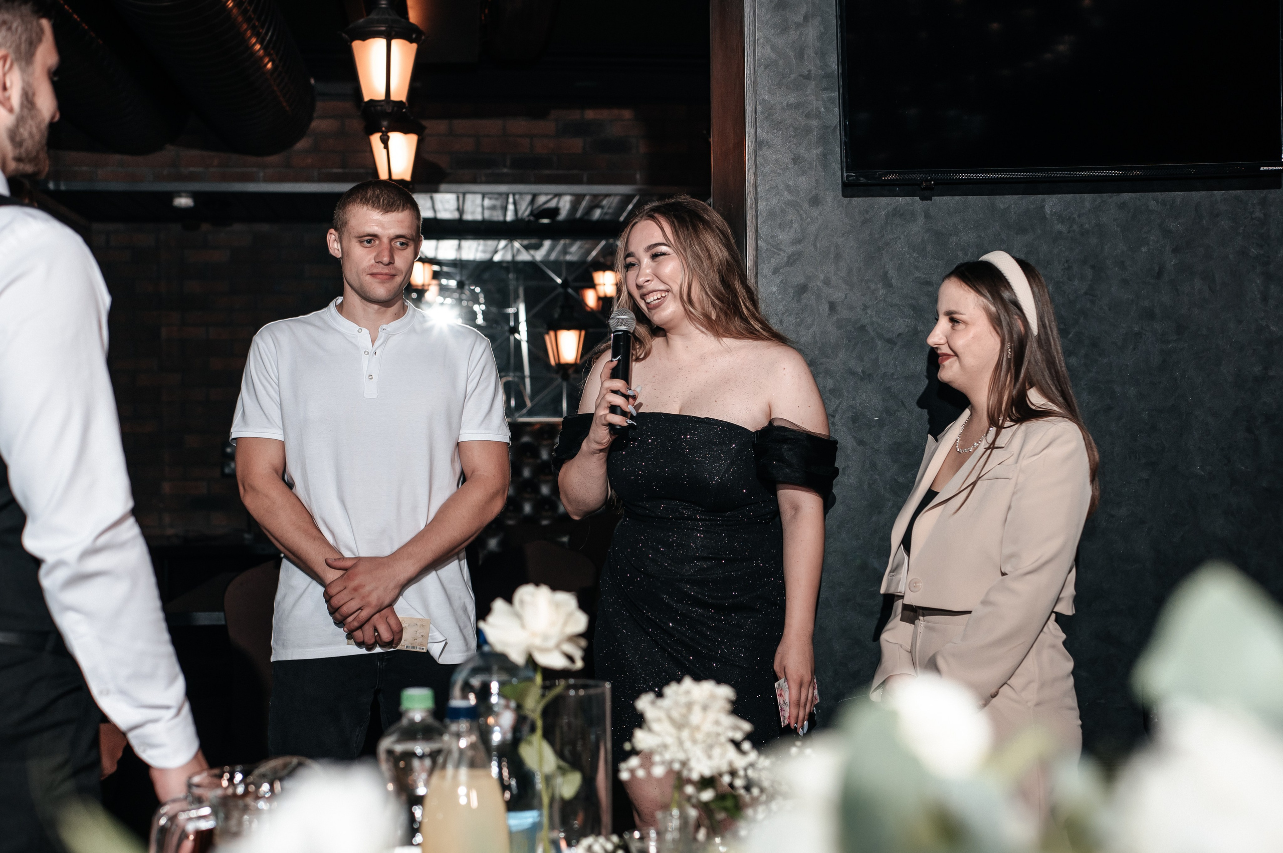 Даниил и Валерия. Черная утка. Полный день. Фотограф Екатерина Бочарникова