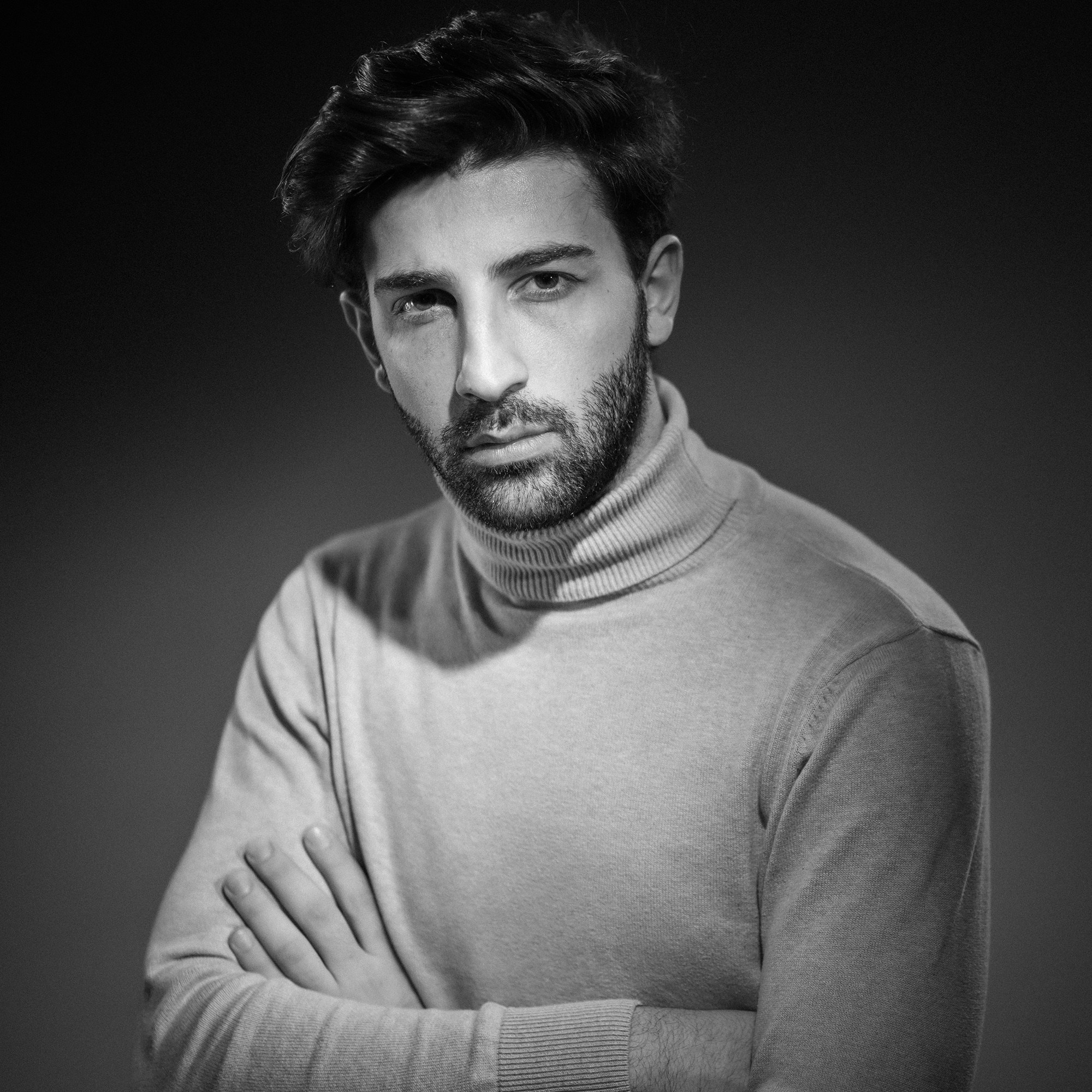 Ваган Сароян — съемка в стиле Harcourt. Портретный фотограф в Москве Андрей Троицкий