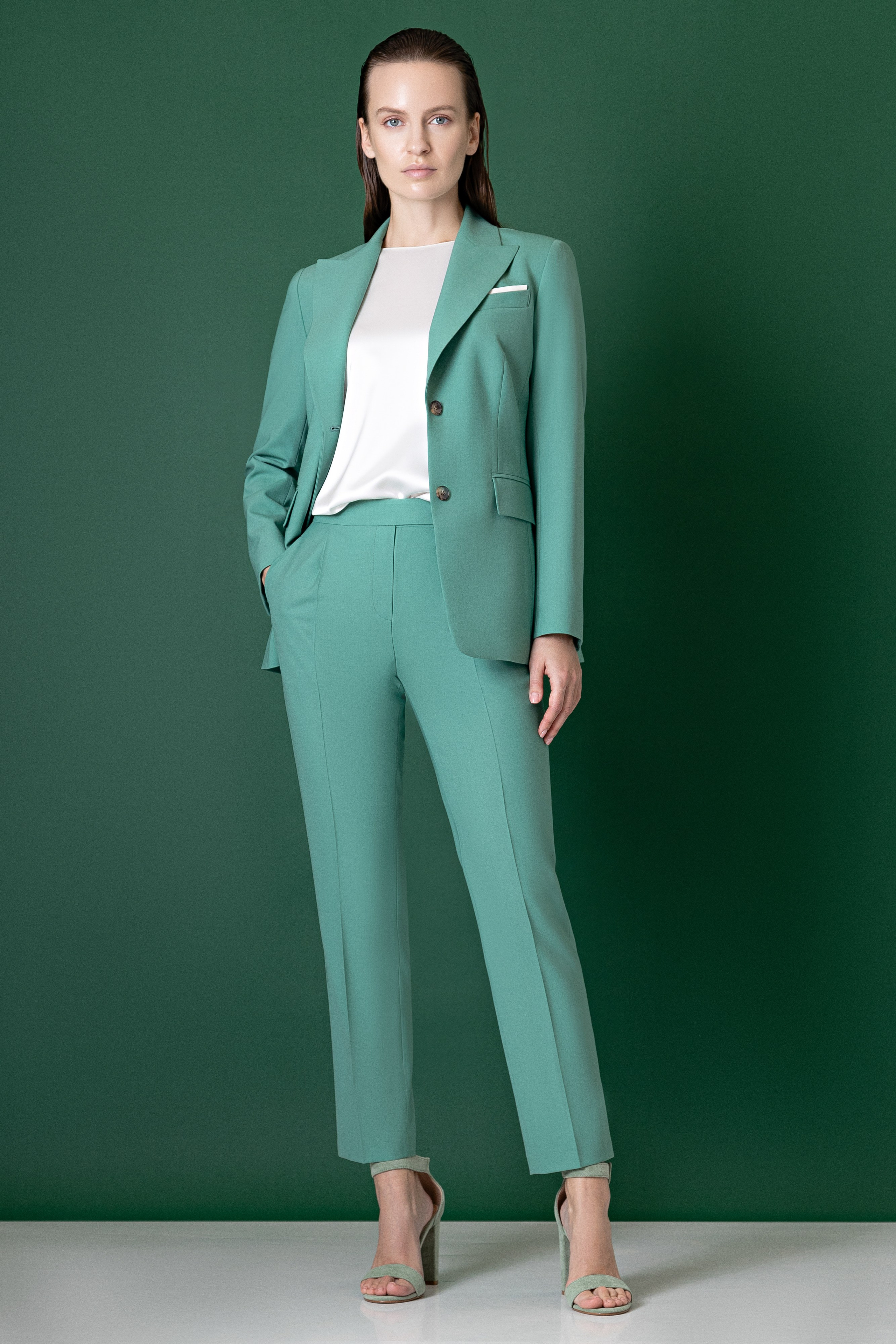 VASSA&Co. Профессиональный ретушер Прудникова Любовь