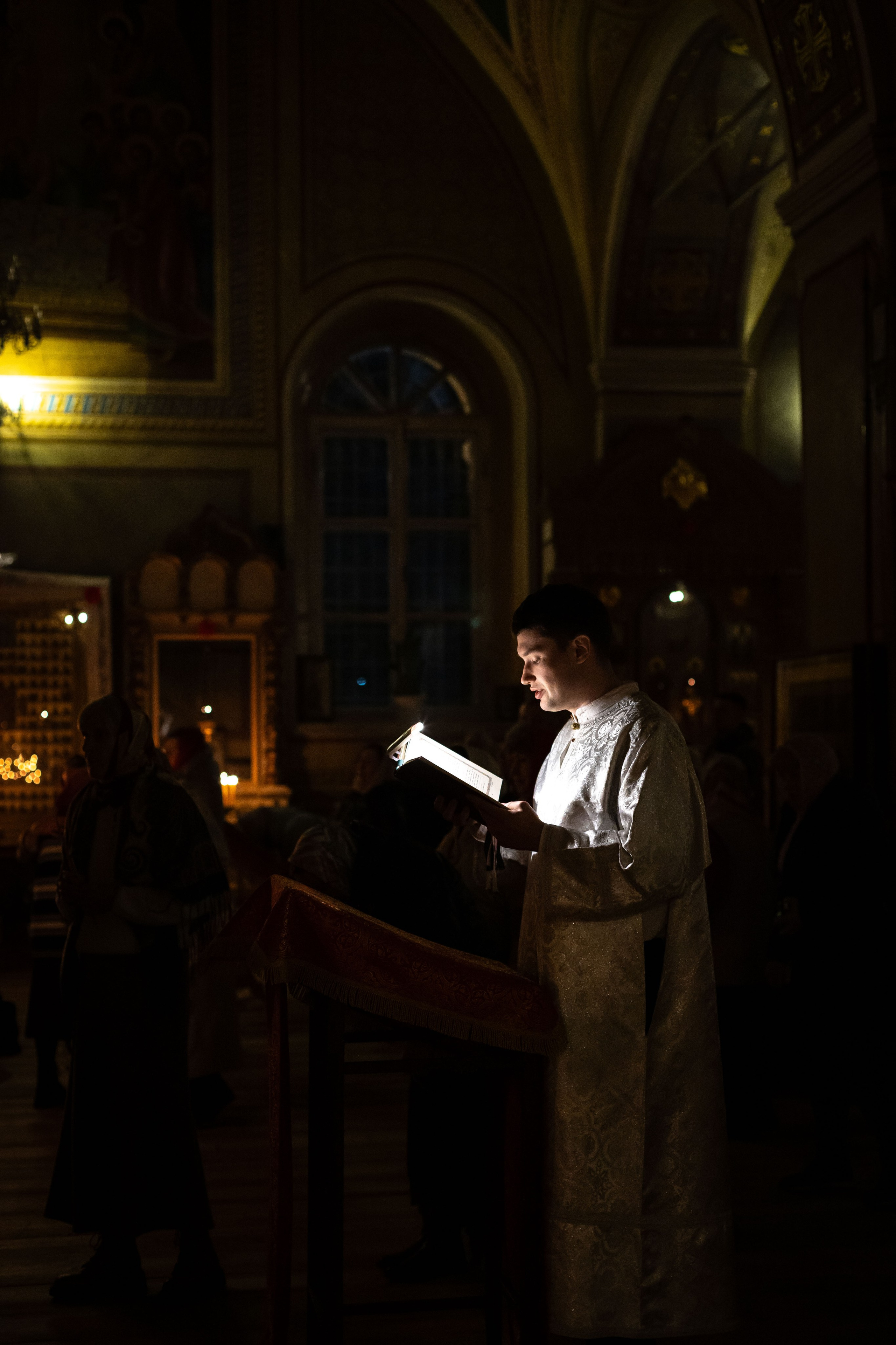 Пасха Воскресенский храм с Ашитково. Семейный и детский фотограф Анна Петракова