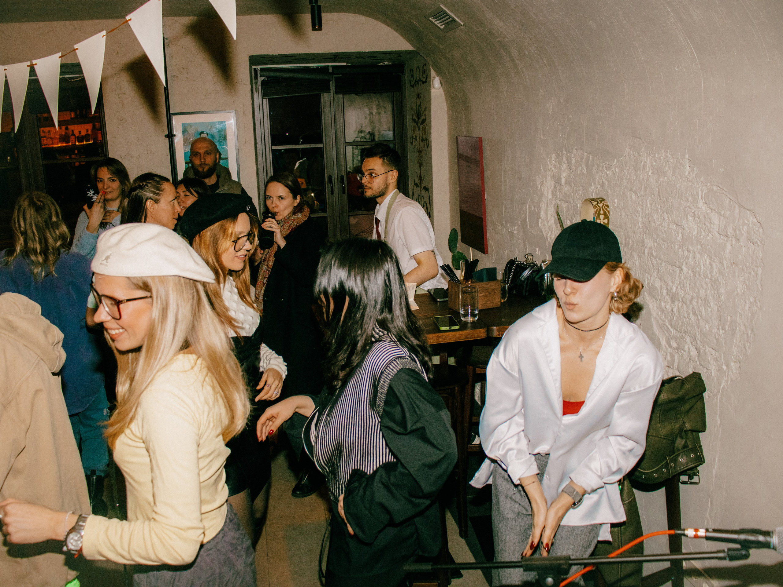 Открытие Por Favor bar. Фотограф | портрет | бренды | репортаж