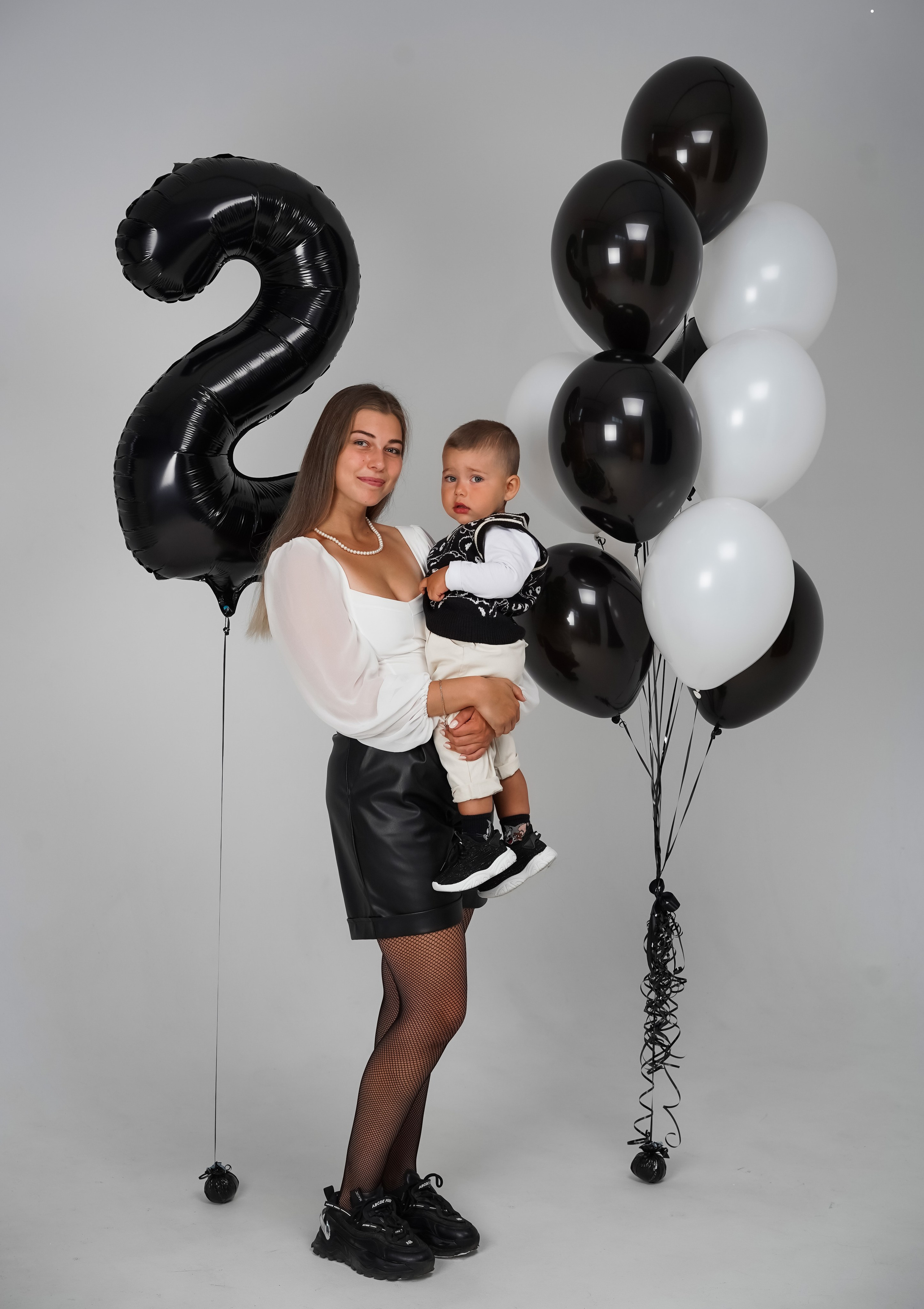 Лиза Максим. Студийный и портретный фотограф в САНКТ-ПЕТЕРБУРГЕИрина Махаон