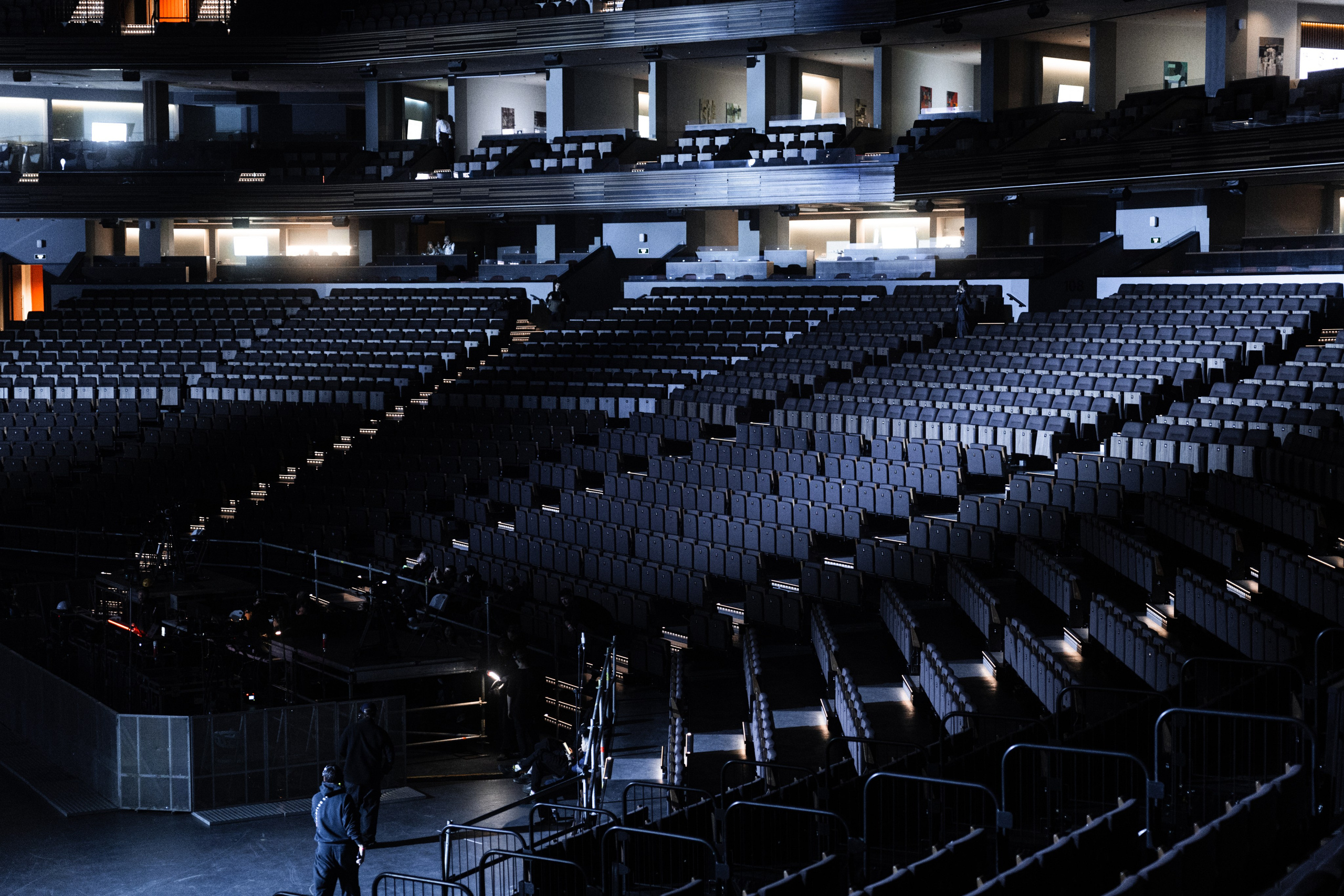 Концерт L'one 19.10.2025 с хором и симфоническом оркестром. Фотограф и видеограф Мария Банщикова, Солнечногорск, Москва