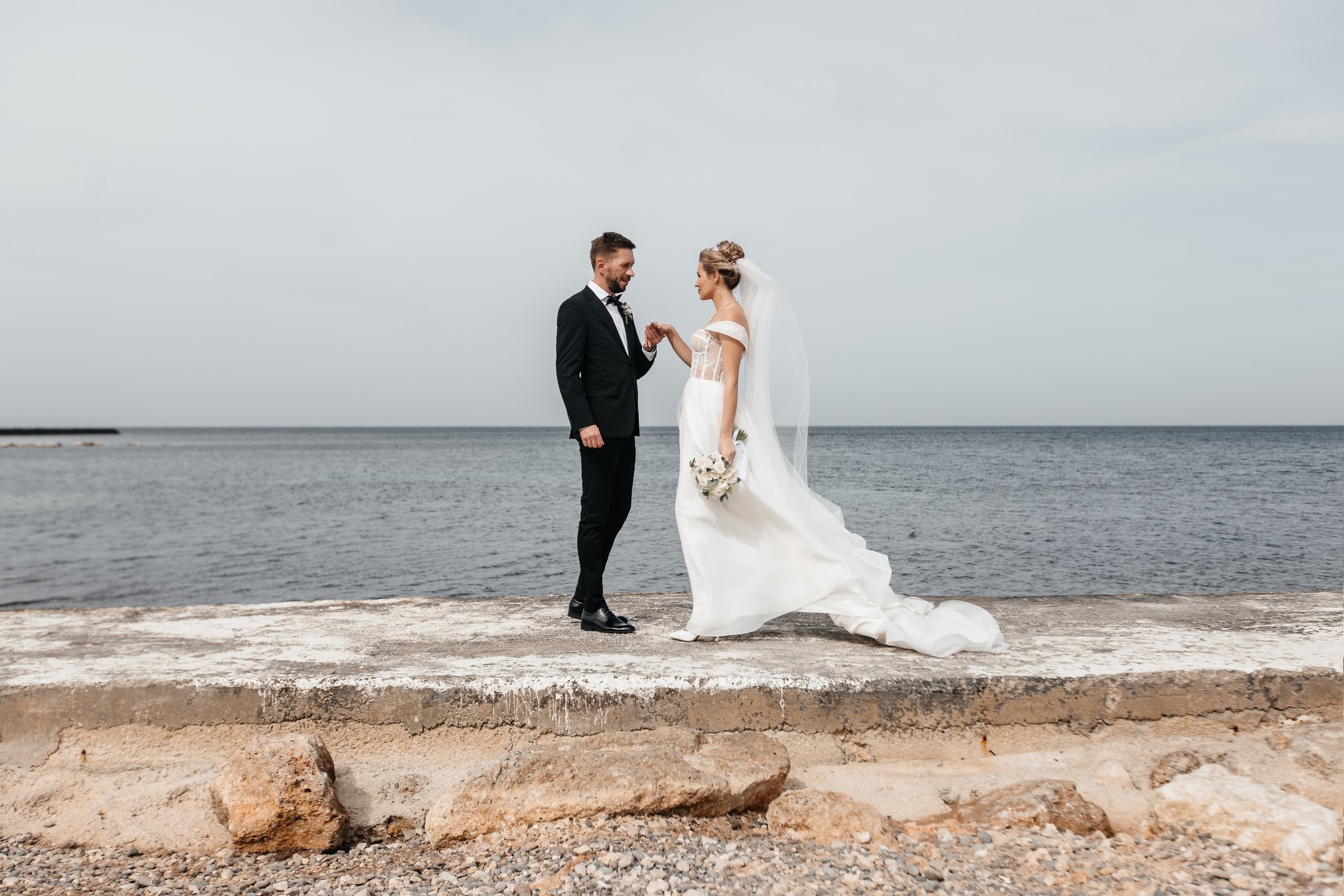 Анонс свадьбы для Ильи и Виктории. Теплый Крымский март. Свадебный фотограф в Крыму и Севастополе Ольга Баскакова