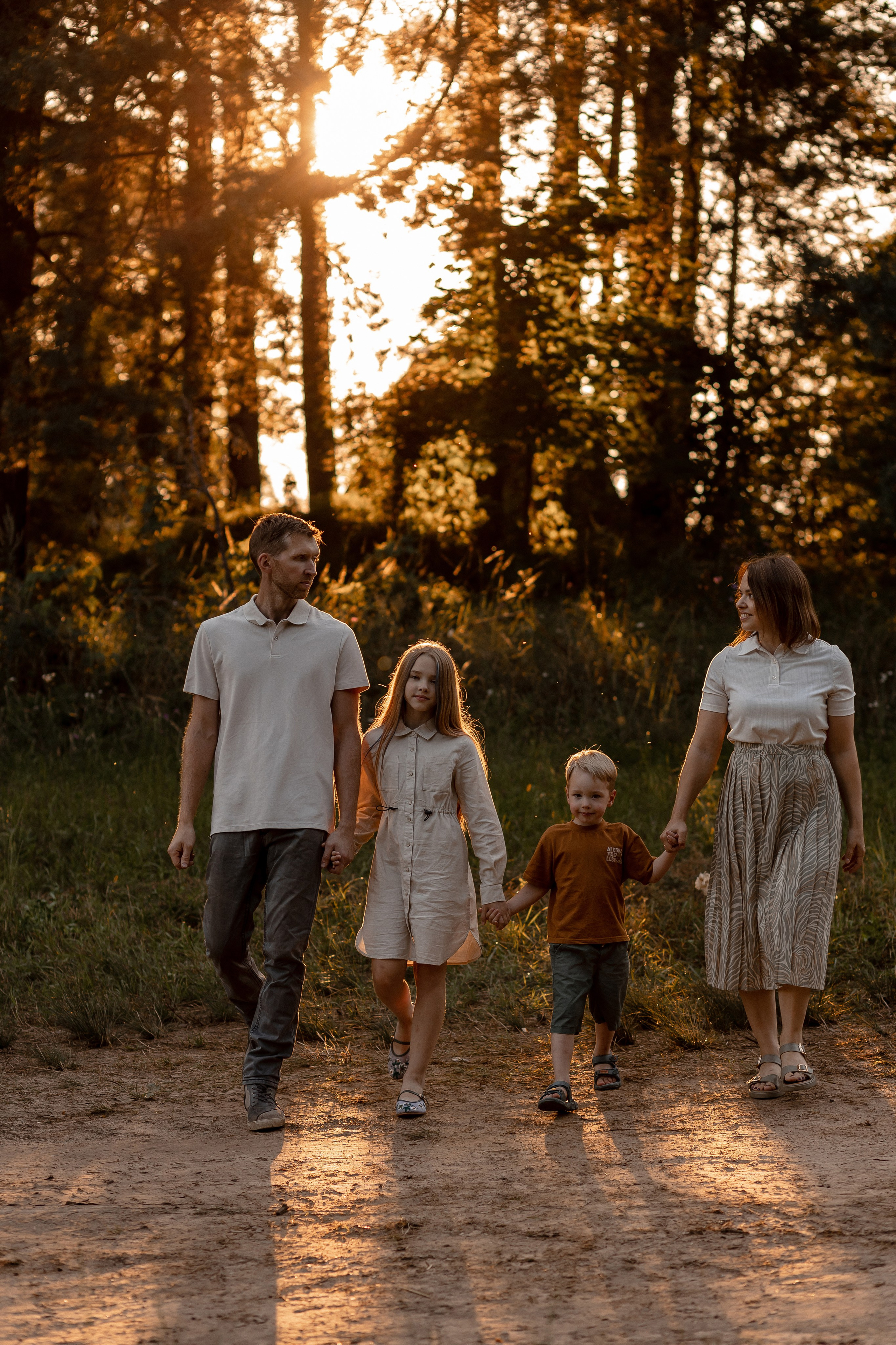 Мария, Илья, Алиса, Константин. Свадебный фотограф Елена Ловцевич