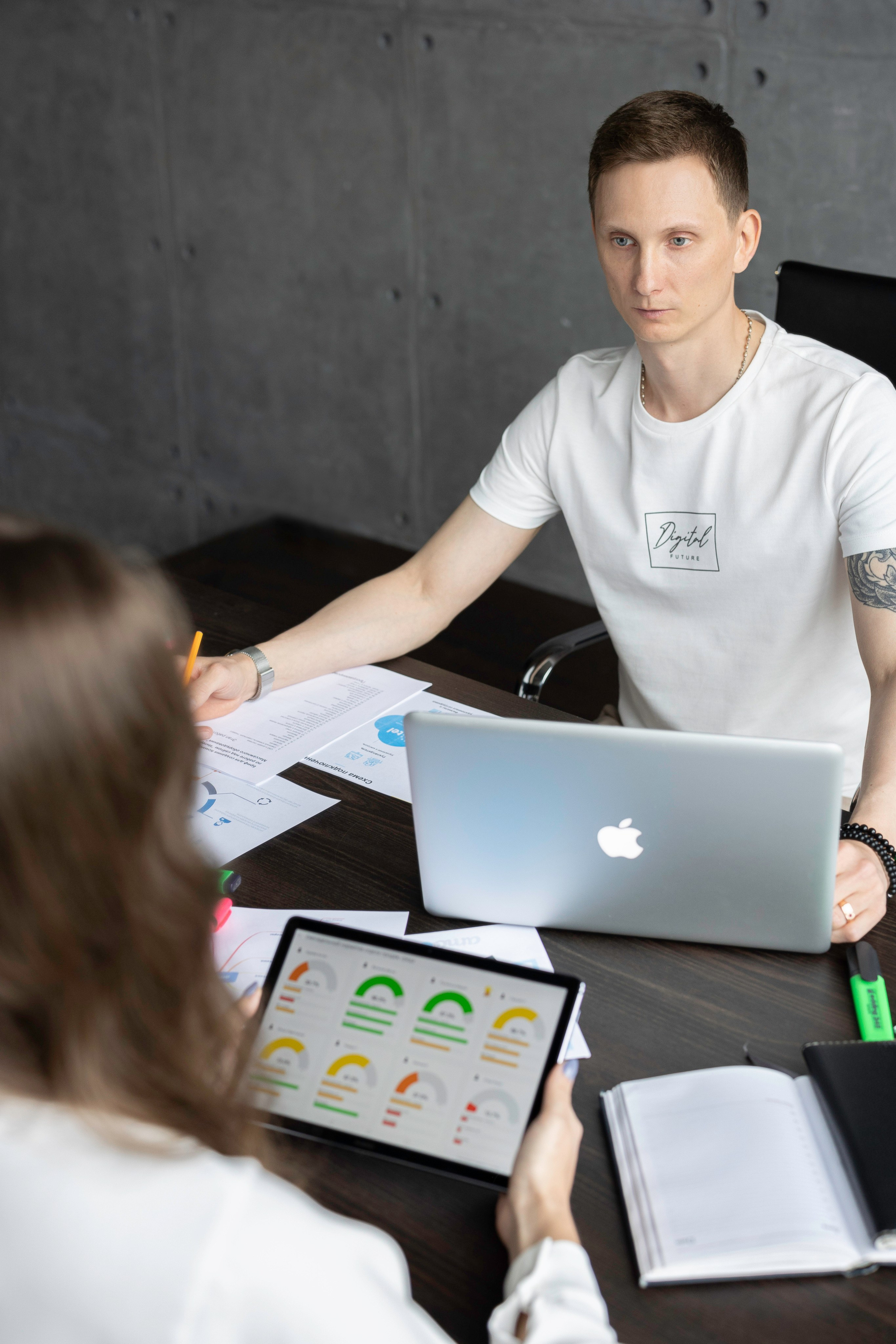 Продающий контент для экспертов и предпринимателей. Фотограф в Москве Талызина Наталья