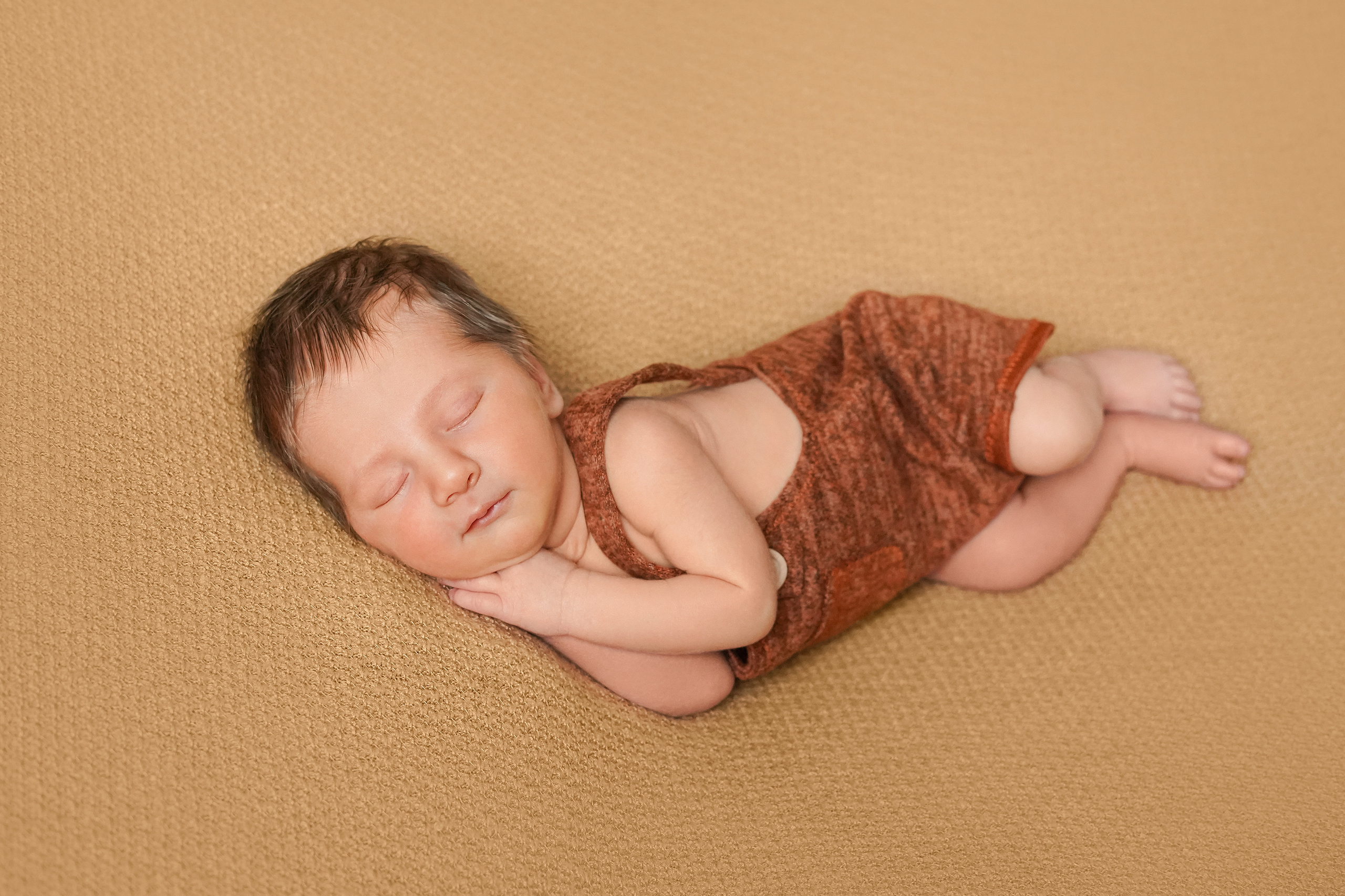 Новорожденные. Фотограф новорожденных и родов в Екатеринбурге Куклина Анна