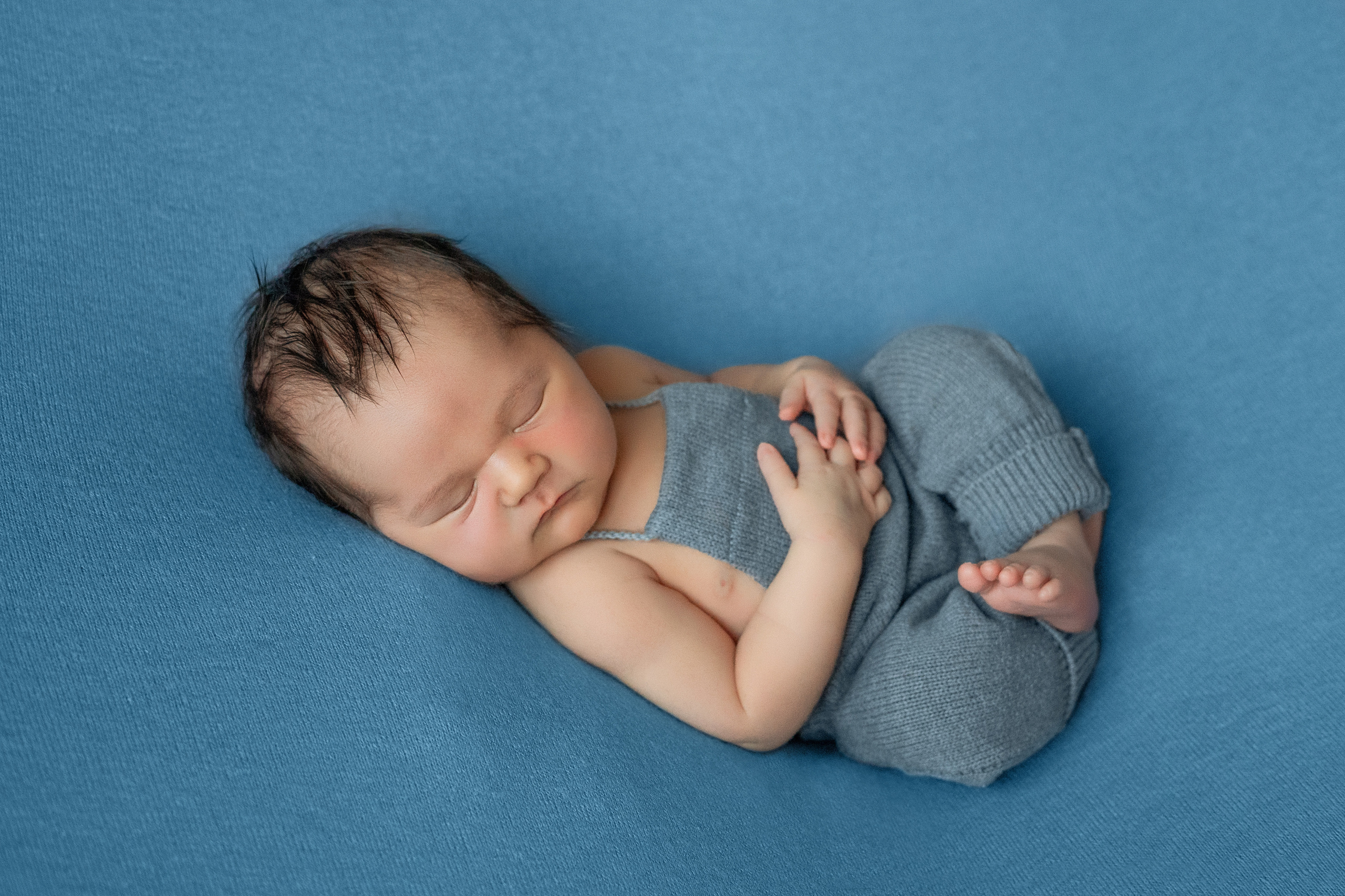 Новорожденные. Фотограф новорожденных и родов в Екатеринбурге Куклина Анна