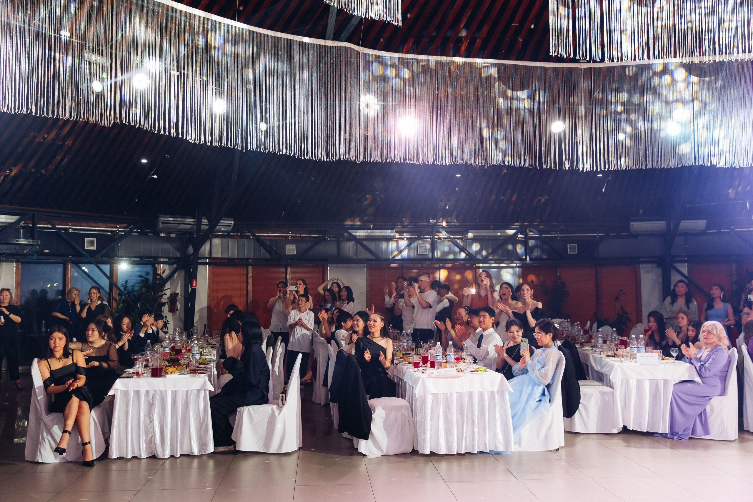 Выпускной вечер. 49 школа. Баран на корове. Свадебный и семейный фотограф в Улан-Удэ