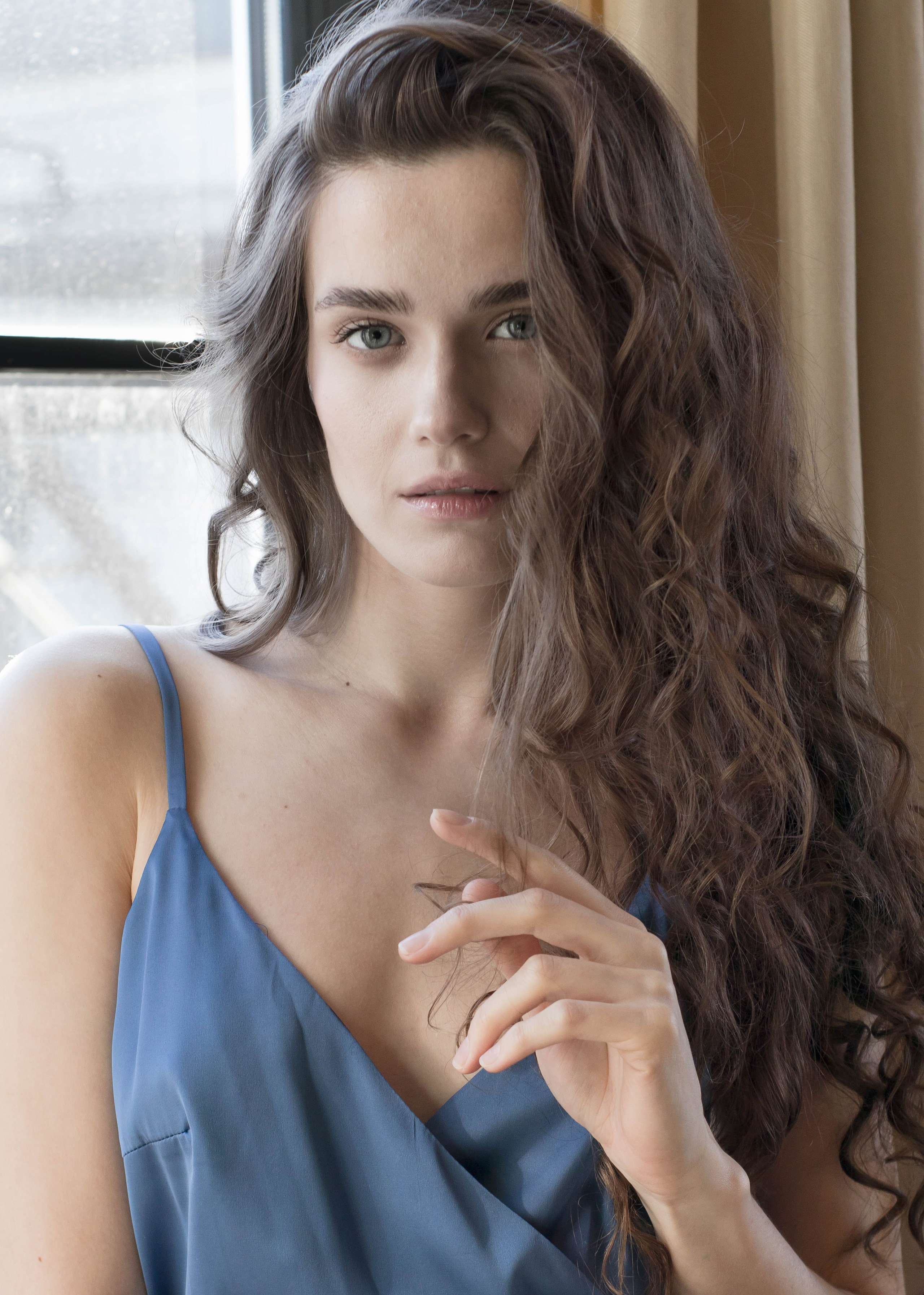 Съемка в студии. Модельный контент. Портретный Фотограф в Санкт-Петербурге