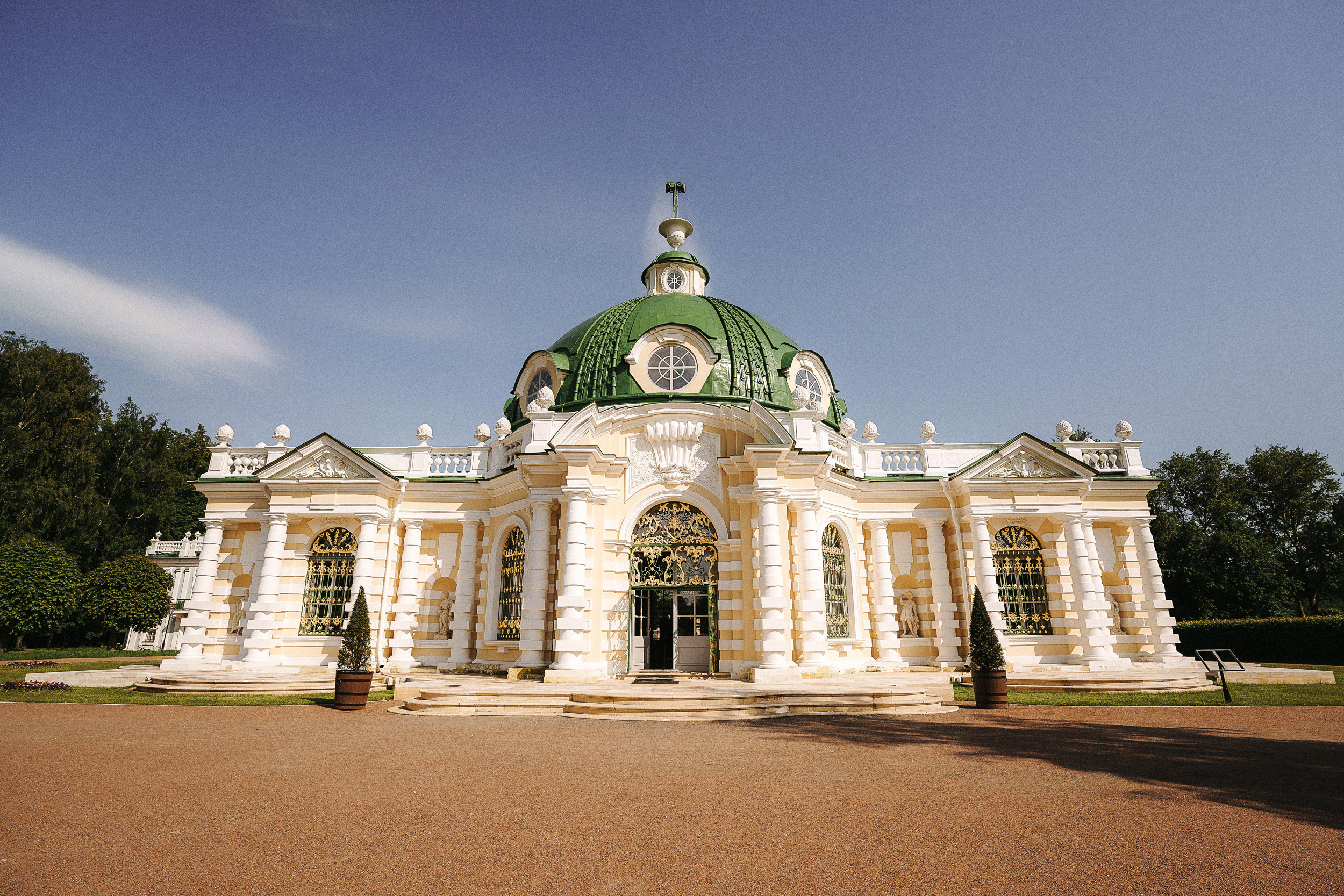 Свадебная фотосессия в усадьбе Кусково (свадьба в усадьбе Кусково)