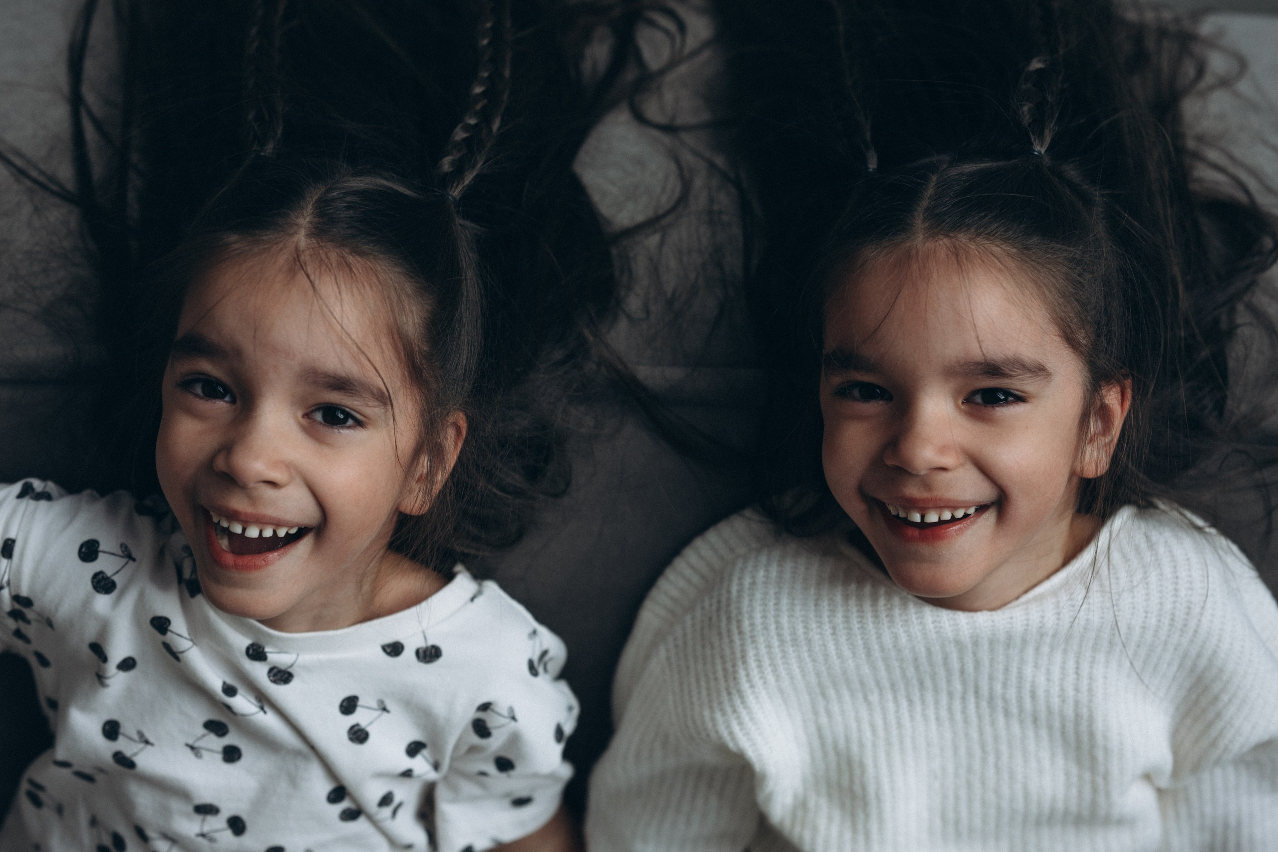 Минималистичная студия. Семейный и Lifestyle фотограф в Санкт-Петербурге