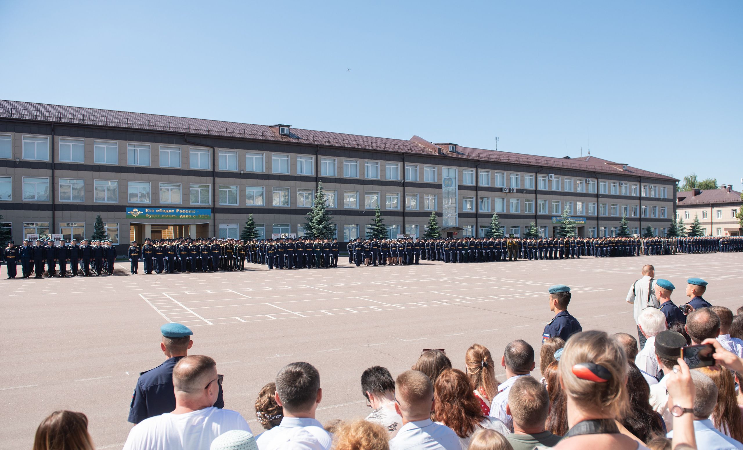 Выпускные высших учебных заведений. Свадебный и репортажный фотограф
