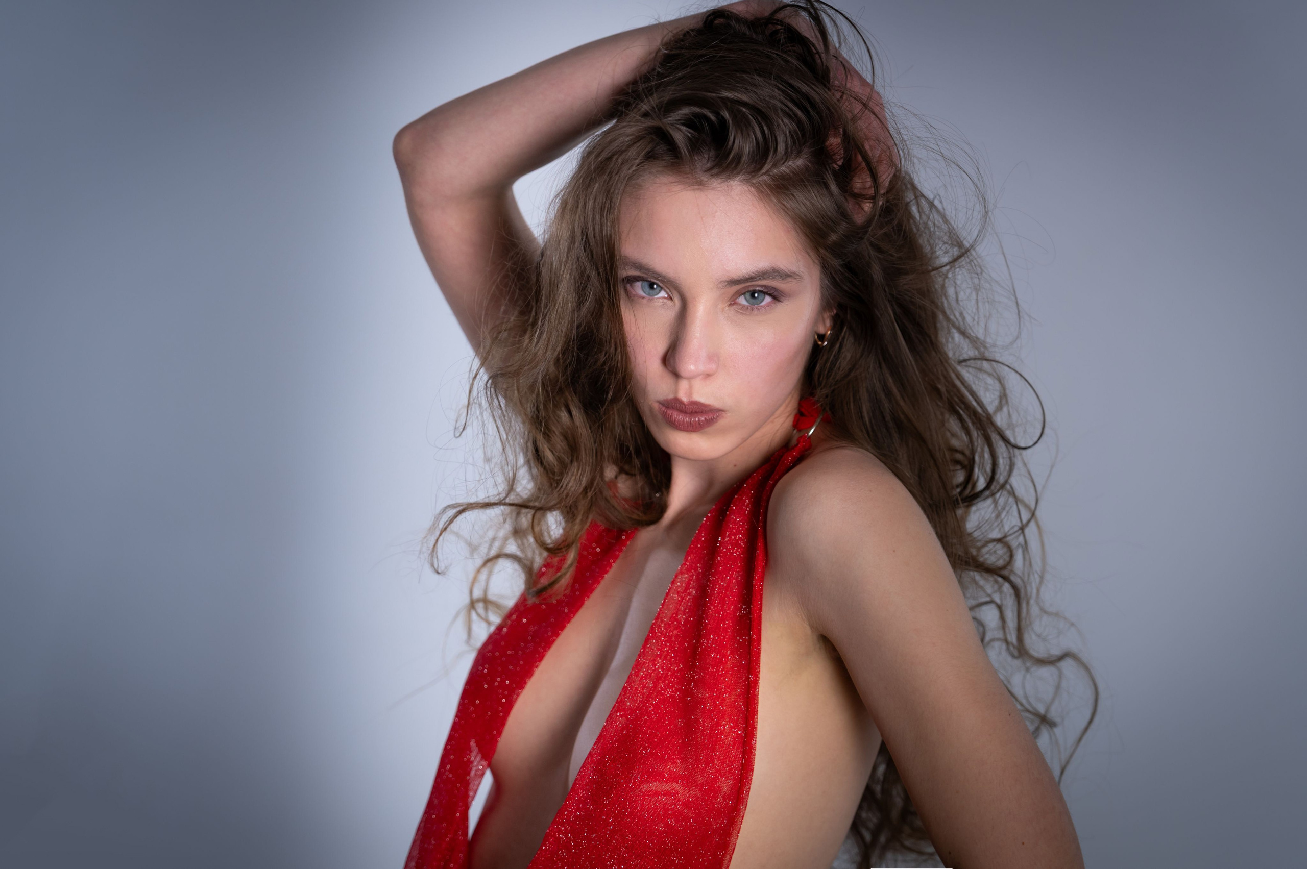 Коммерция leather. Костюмер, художник кино и телевидения в спб