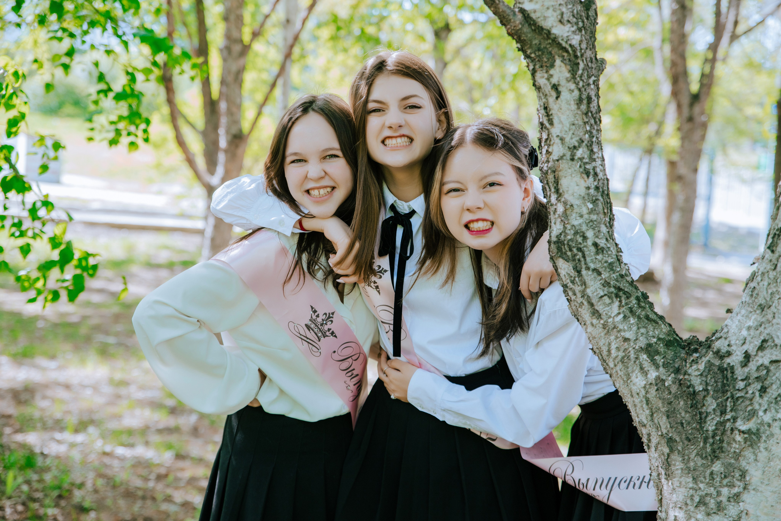 Гимназия им. Сайбеля — Выпуск 2024, 9 класс. Фотограф Ярмишко Дарья. Выпускные фотокниги