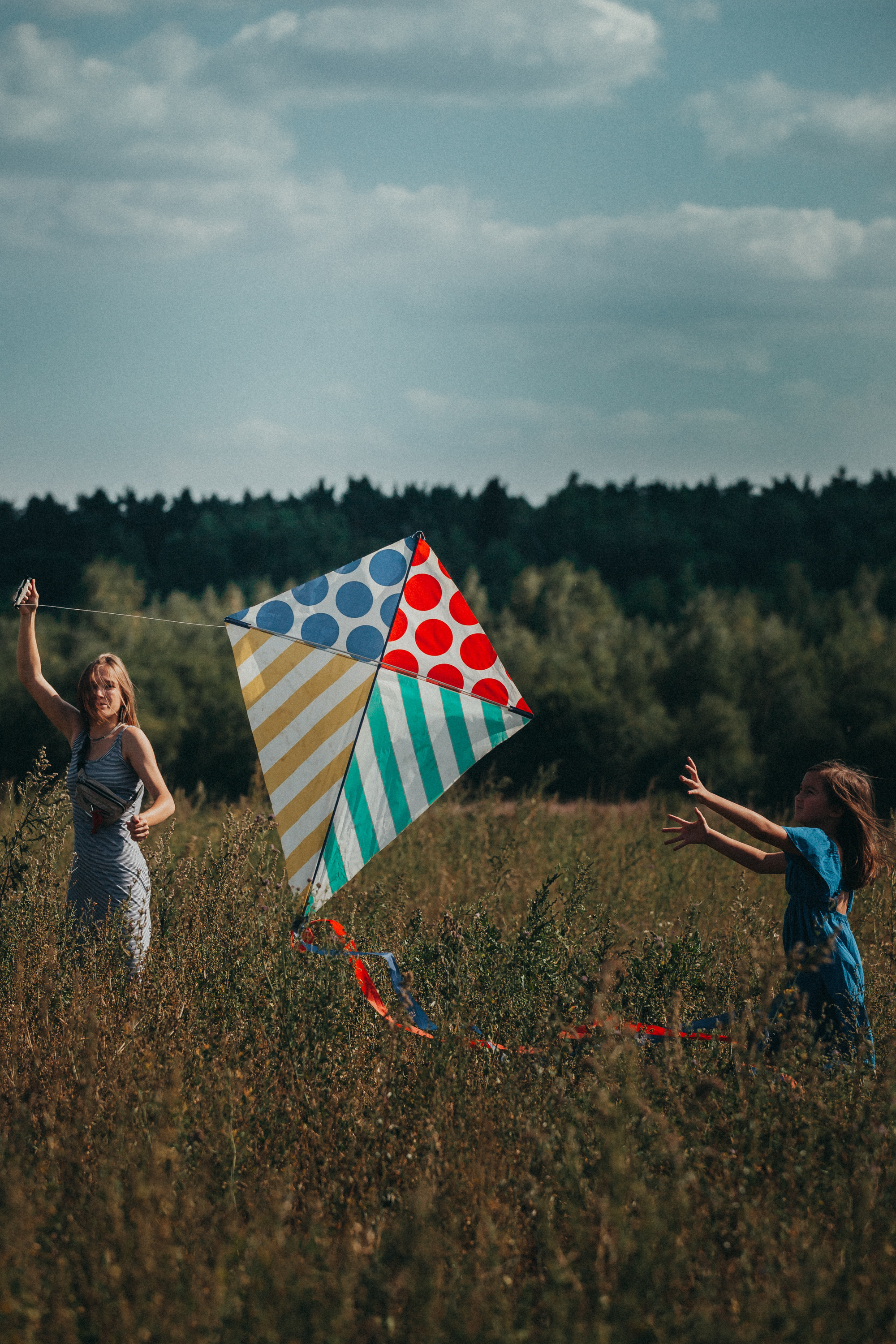 Прогулка в воздушными змеями. Фотограф Москва и область