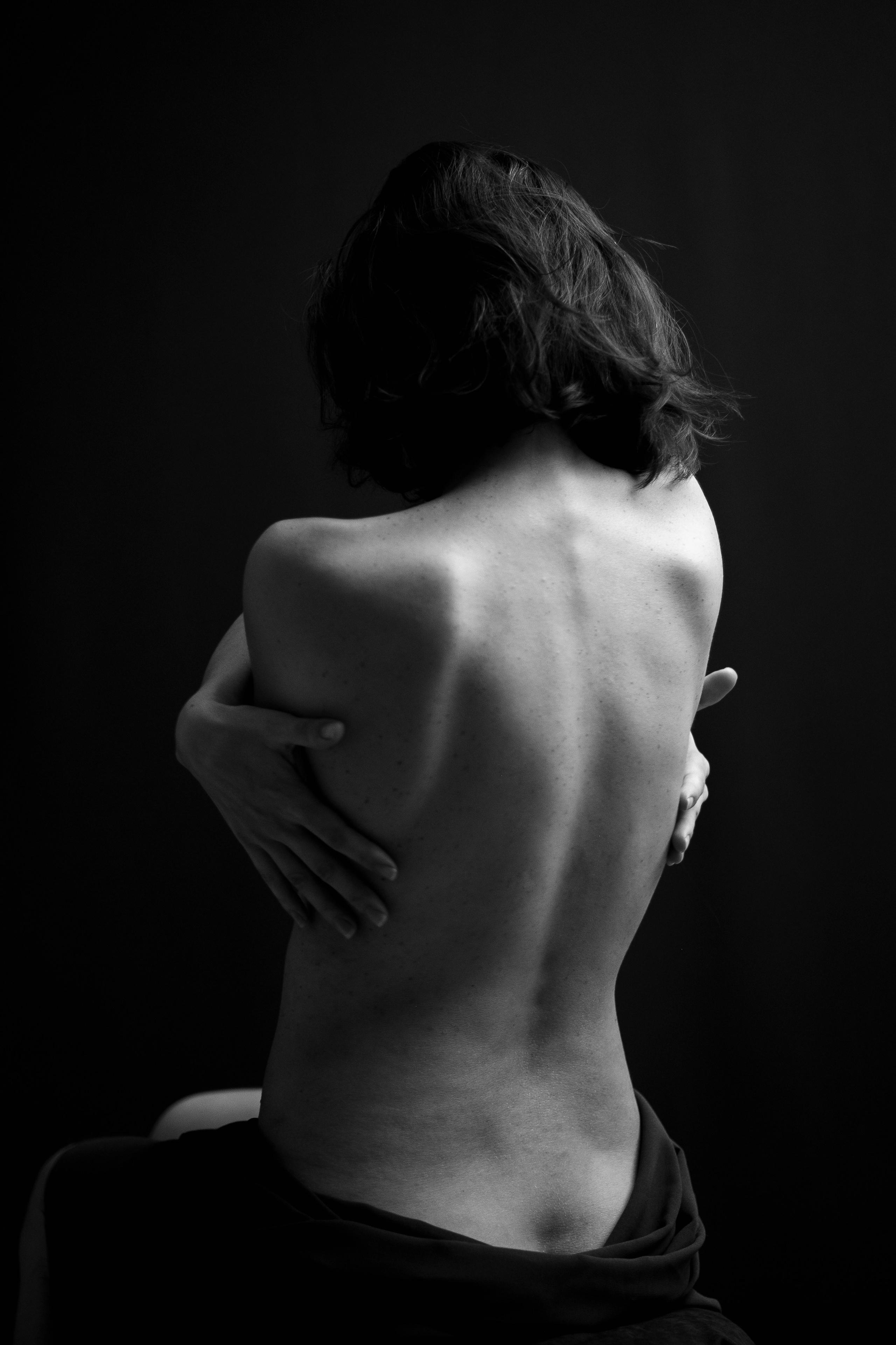 Женская ню фотосессия Казань. Будуар в студии. Владислав Медведев — фотограф Казань