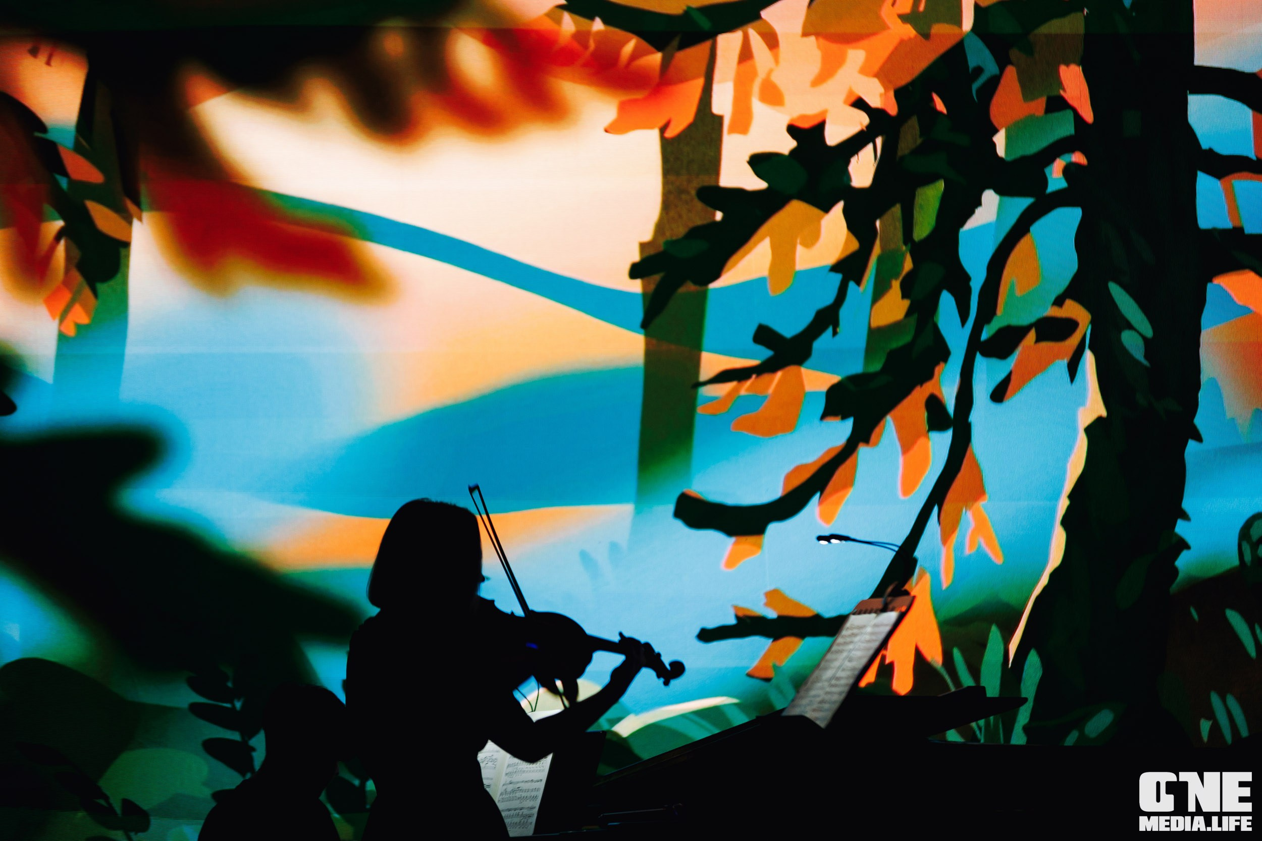 Фоторепортаж из Янтарь Холла. One Media Life: фоторепортажи, фотоотчеты с мероприятий и заведений