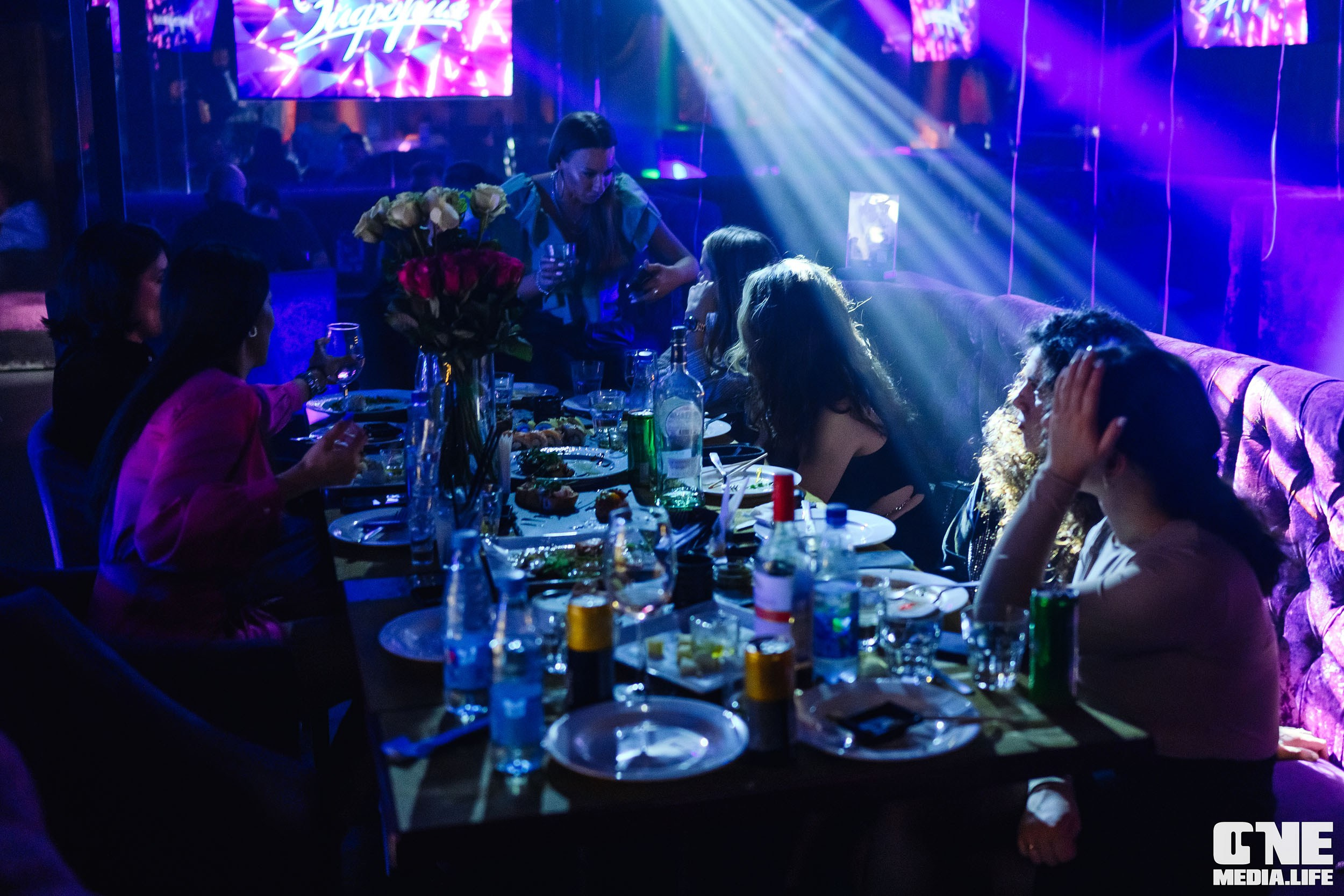 Фоторепортаж из караоке-клуба Эйфория. One Media Life: фоторепортажи, фотоотчеты с мероприятий и заведений