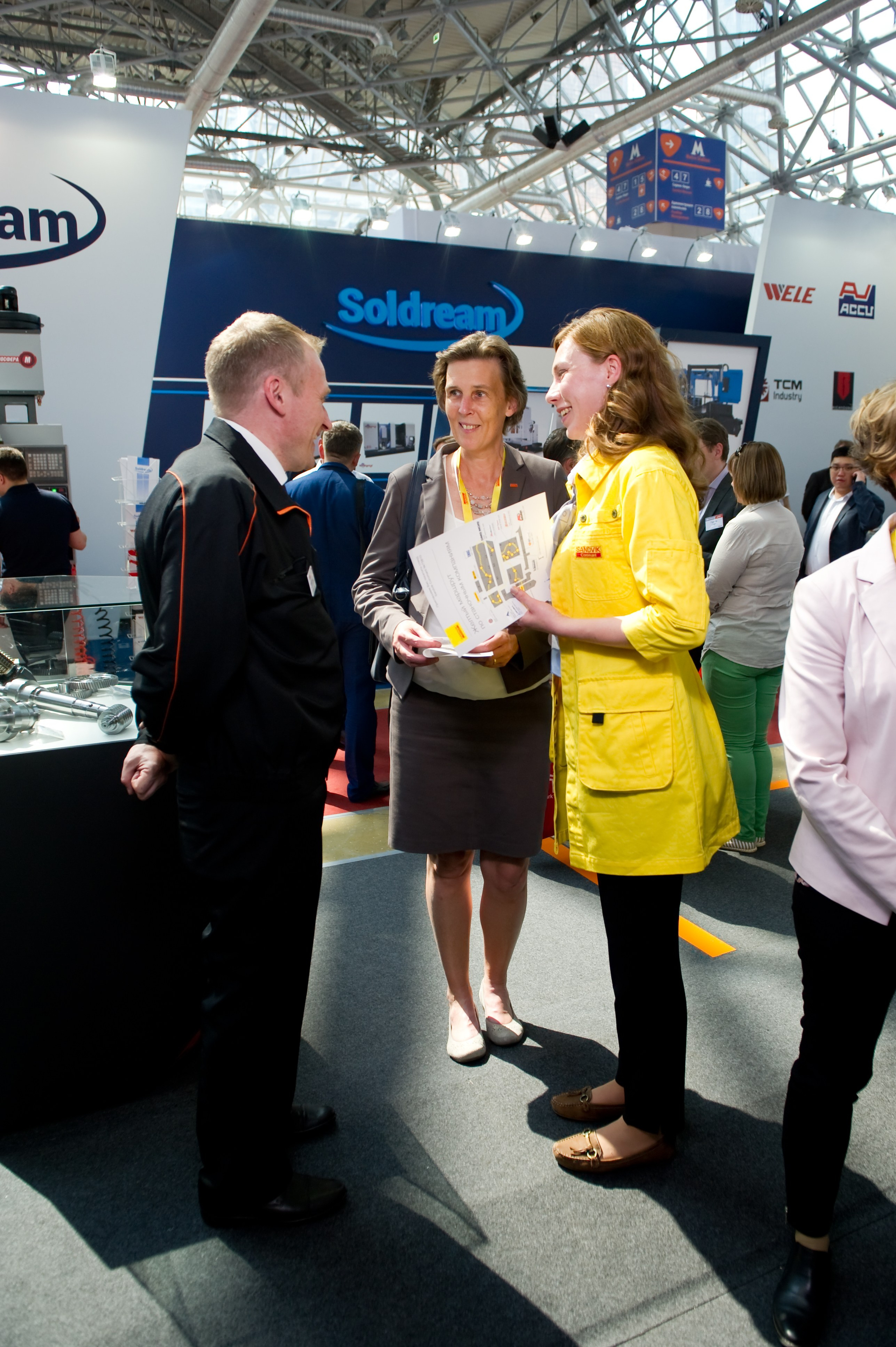 Работа Sandvik на выставке «Металлообработка». Репортажный фотограф и видеограф Слава Думчев. Тимбилдинги, отчетники, корпоративы