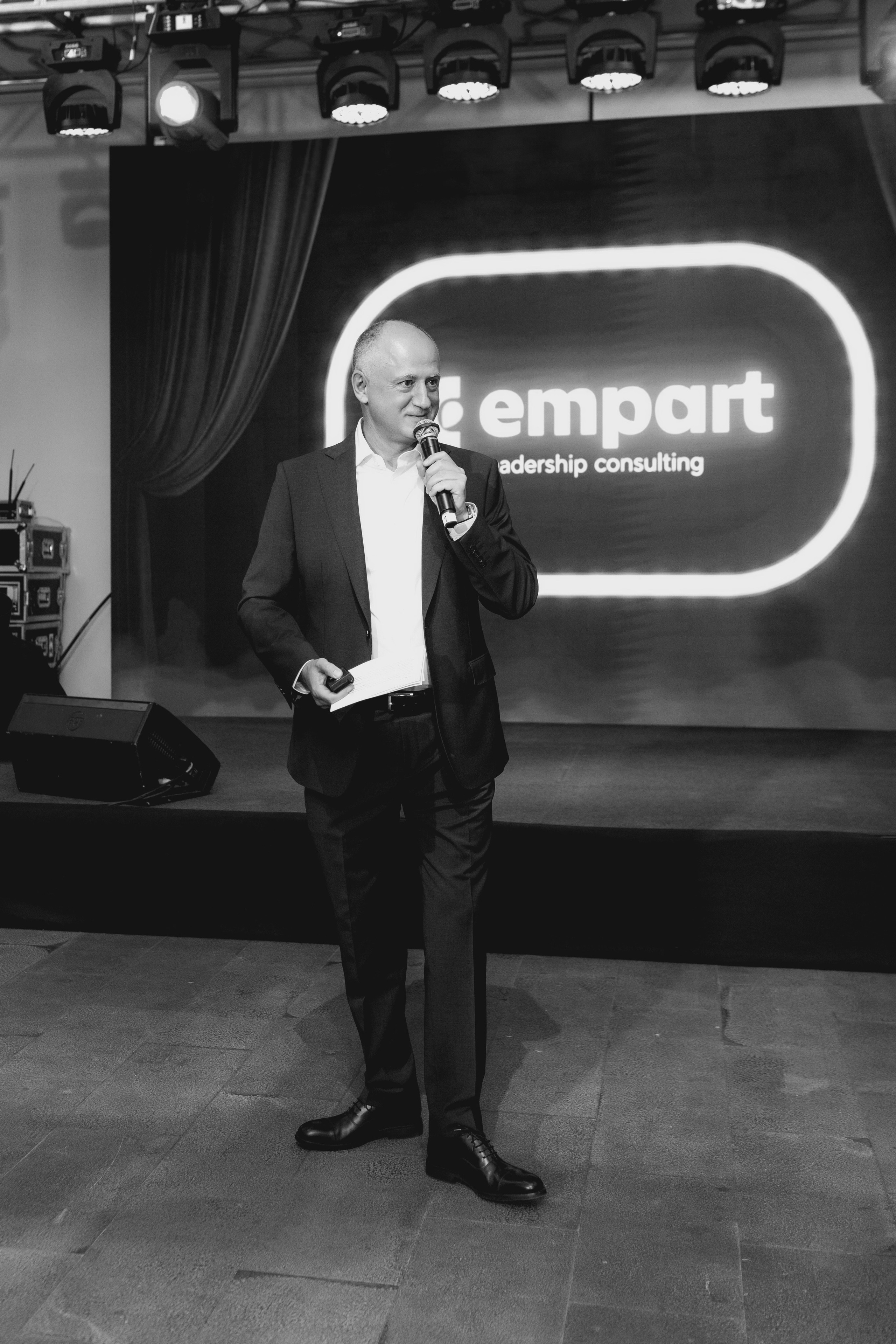 Корпоратив WePartners. Коммерческий фотограф в Алматы Марина Милис. Съёмка для брендов, компаний и проектов