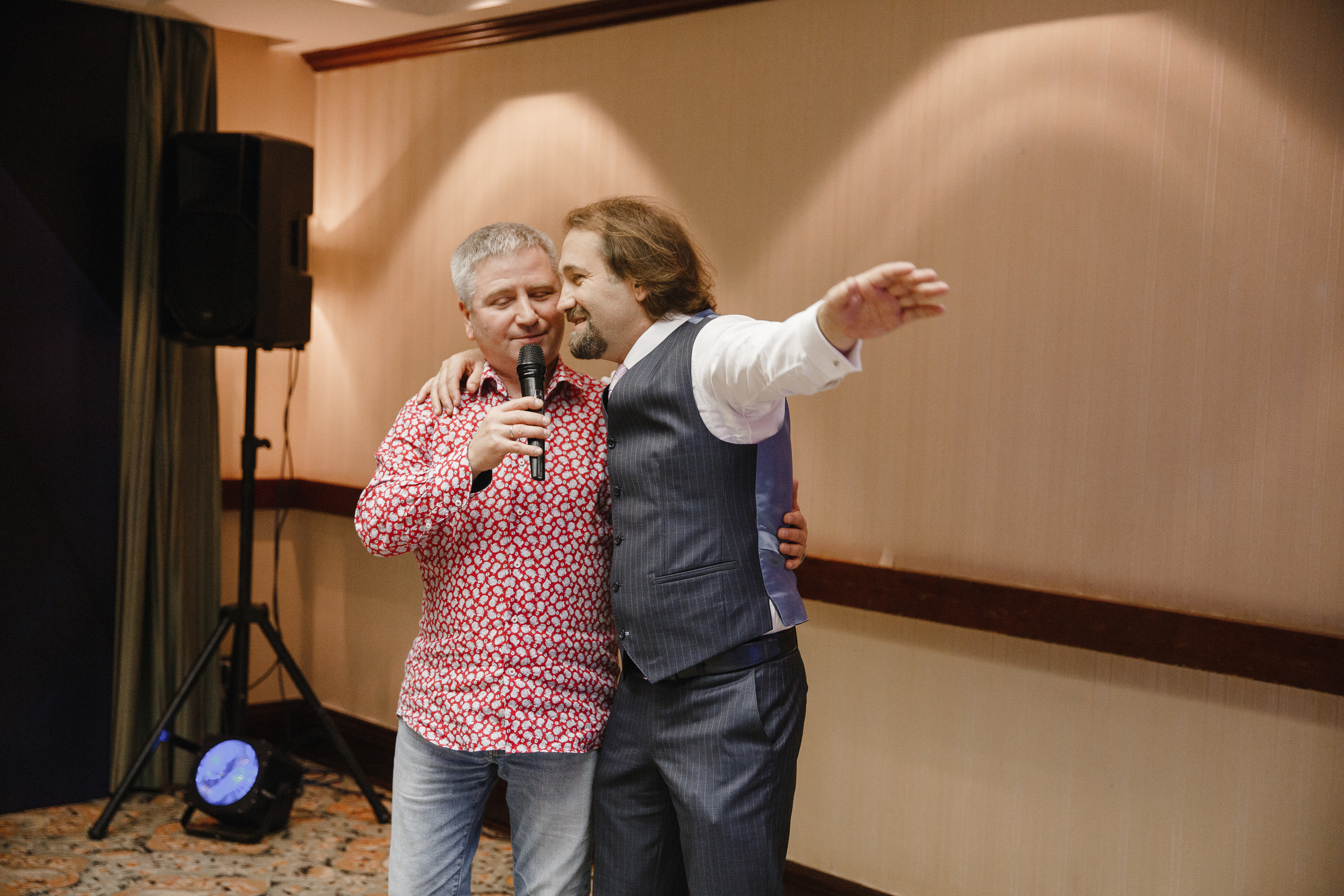 Фотограф на день рождения в ресторане в Москве