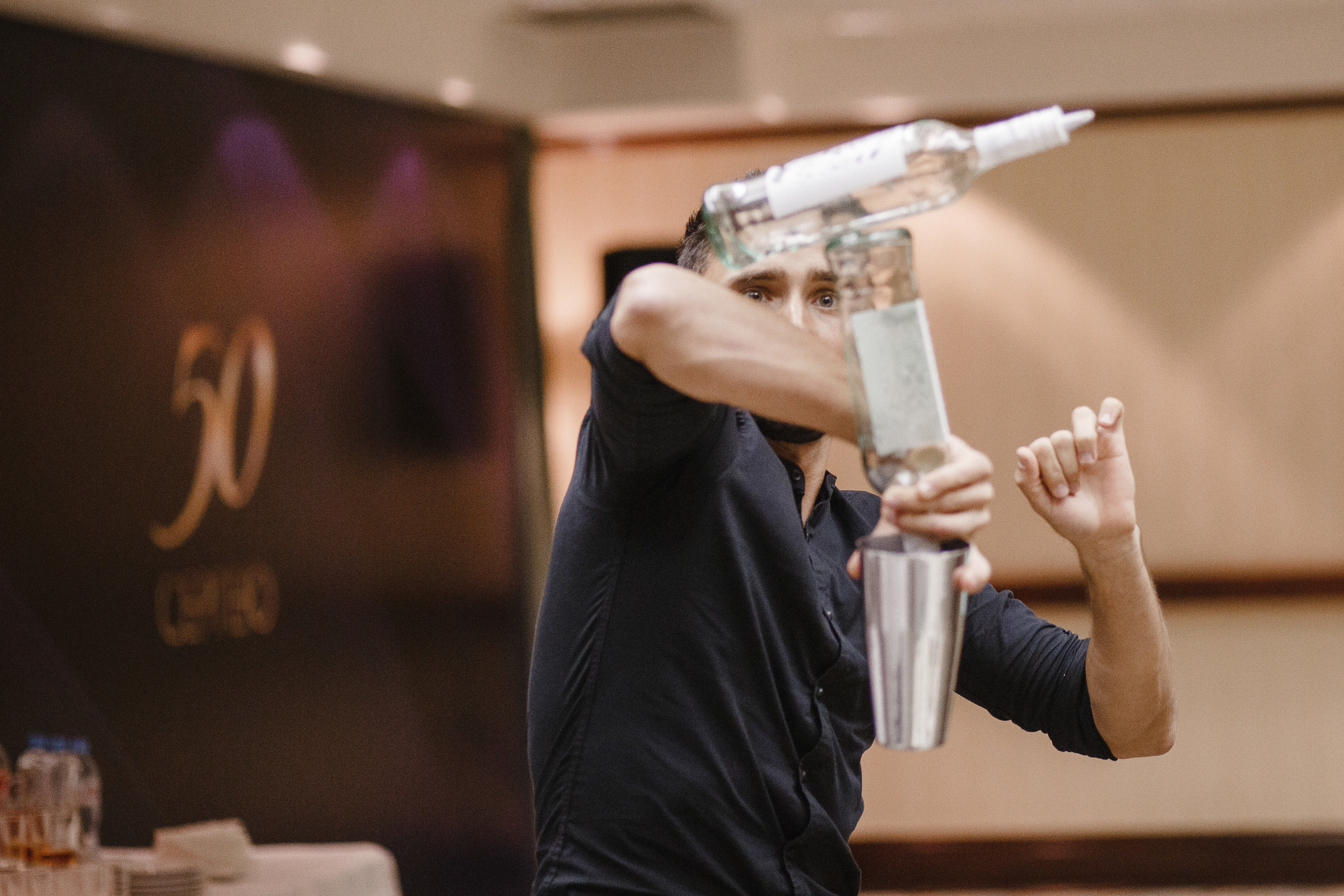 Фотограф на день рождения в ресторане в Москве