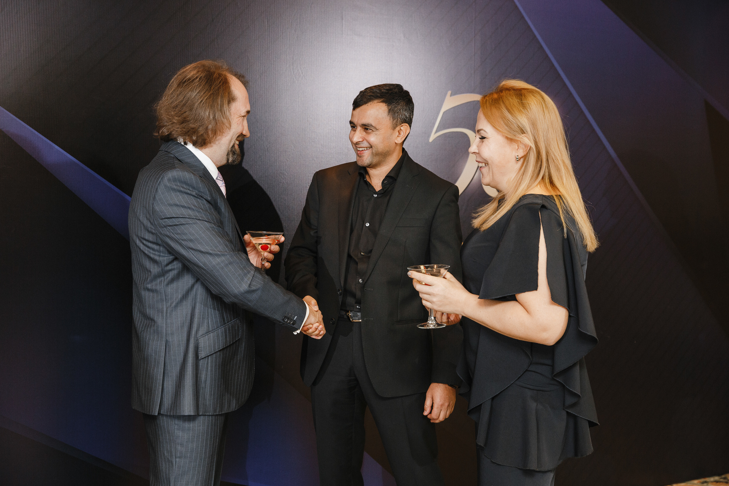 Фотограф на день рождения в ресторане в Москве