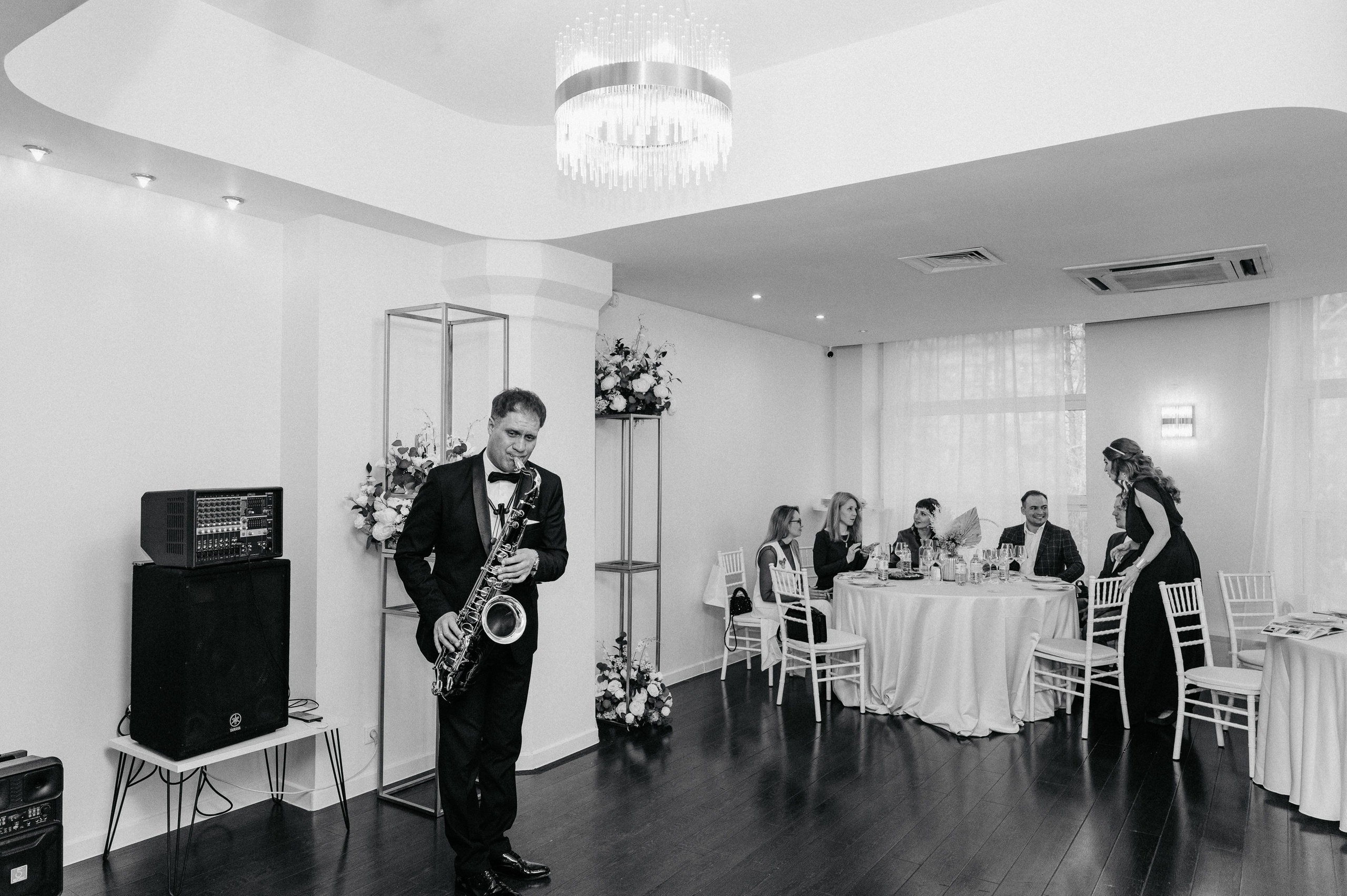 Поэтический вечер Ольги Любимовой. Свадебный и просто хороший фотограф в Челябинске