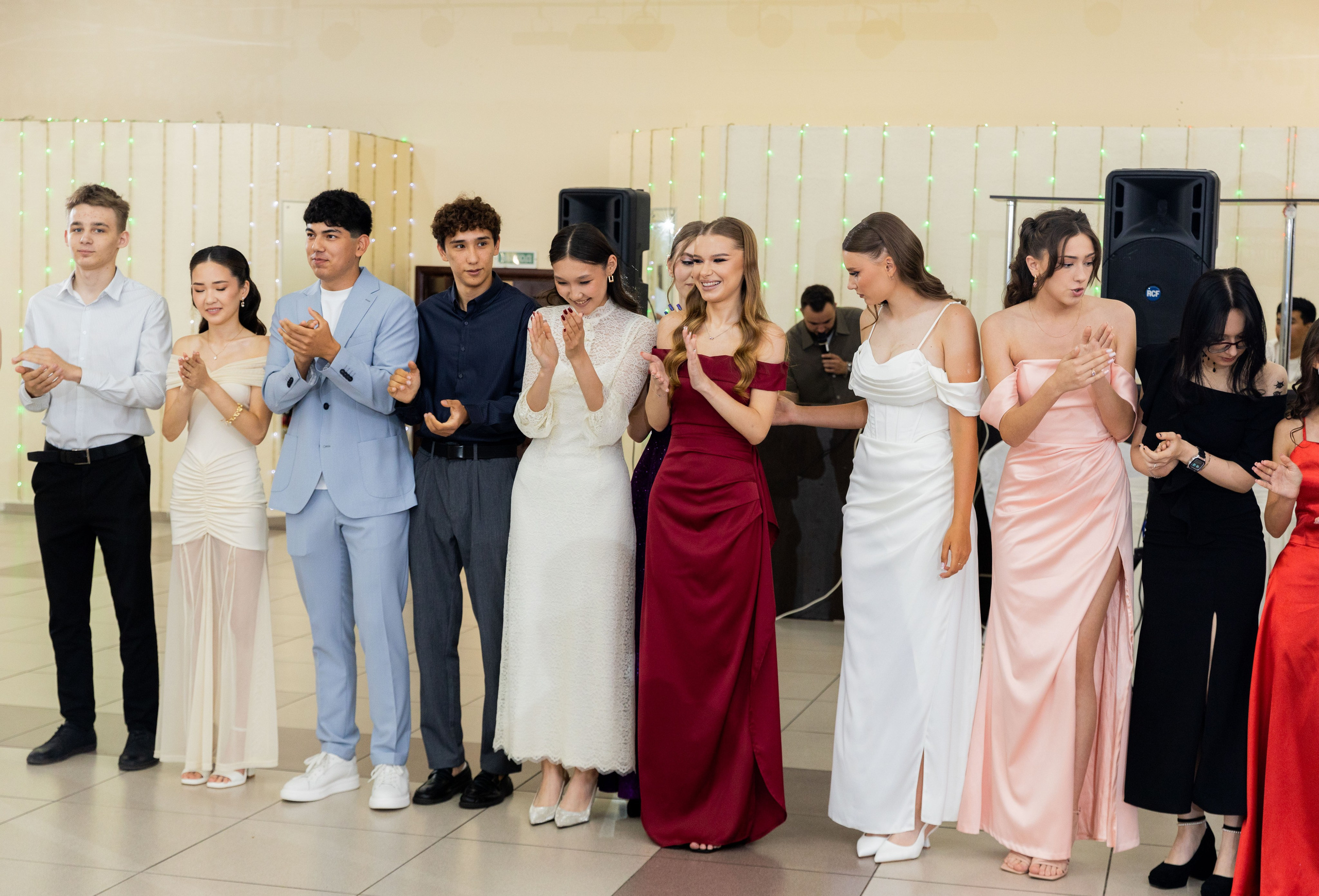 Школа № 10. Выпускной, 11 «А» класс