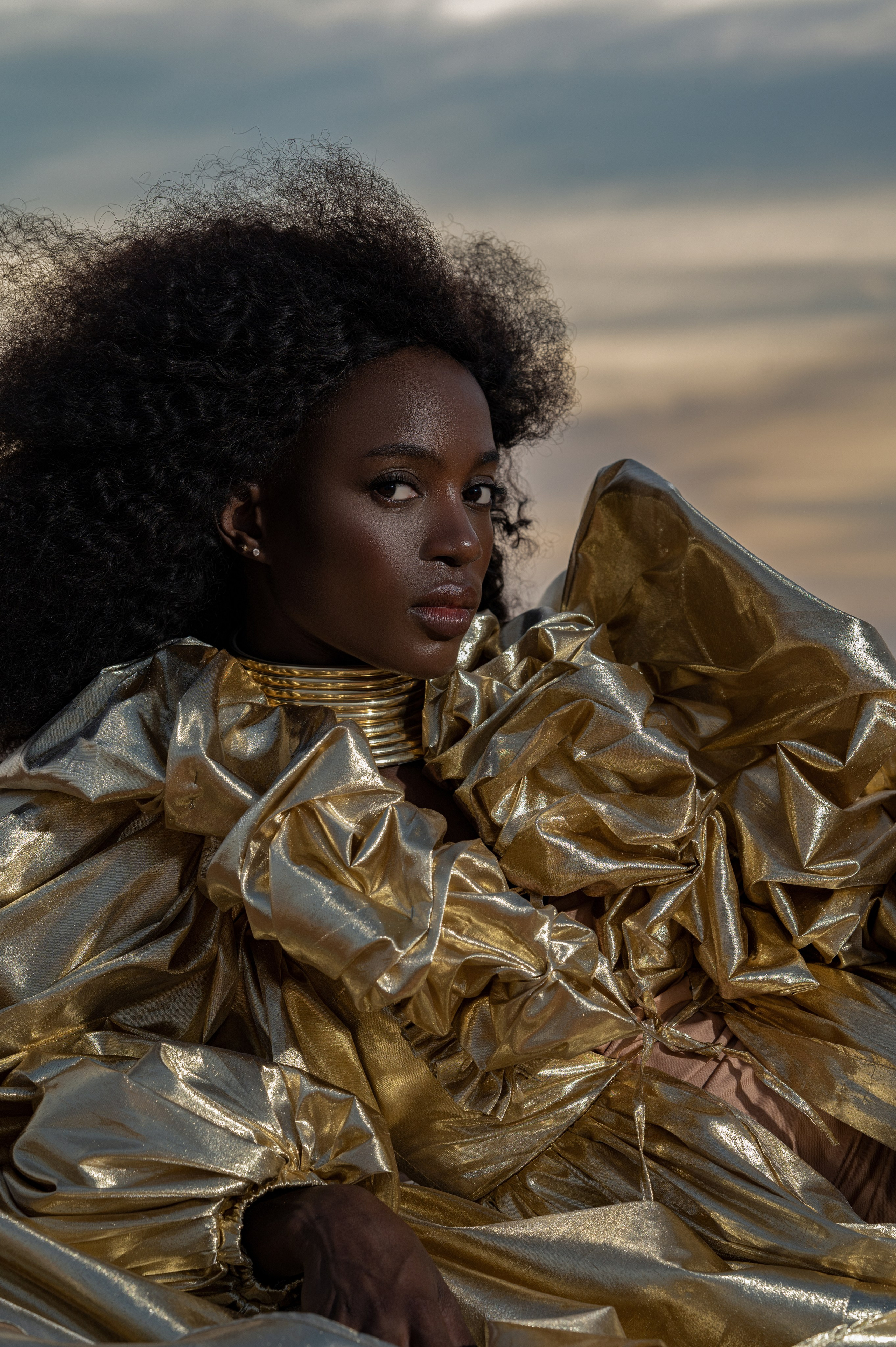 Golden. Коммерческий фотограф Москва /Дубай, эксклюзивные фэшн фотосессии