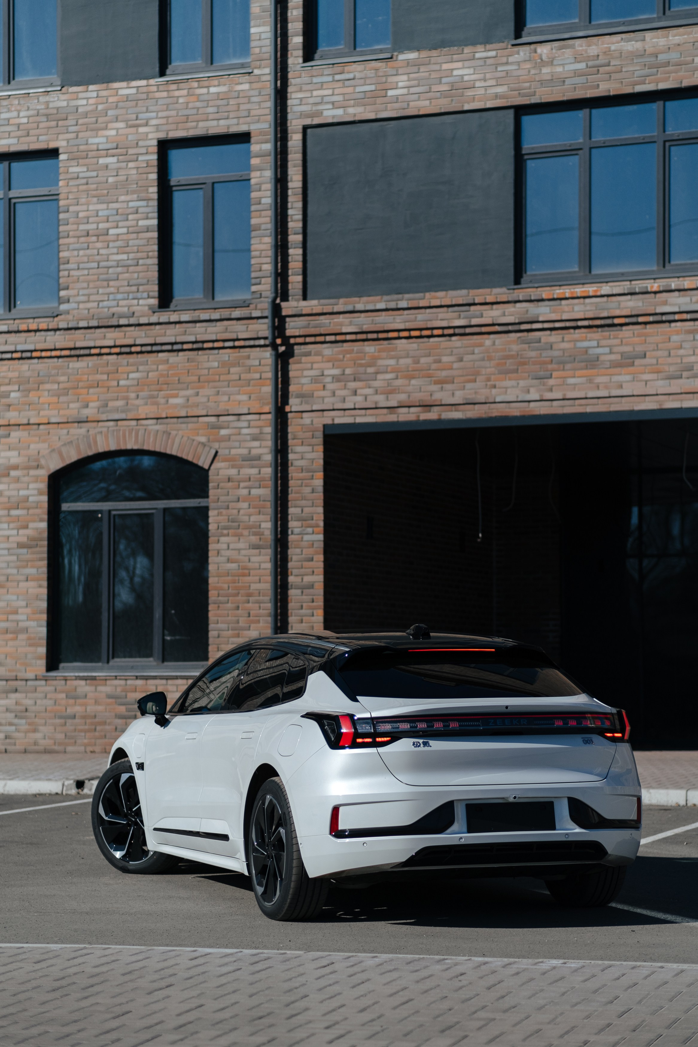 ZEEKR 001. Фуд и предметный фотограф Виталий Морозов г. Москва