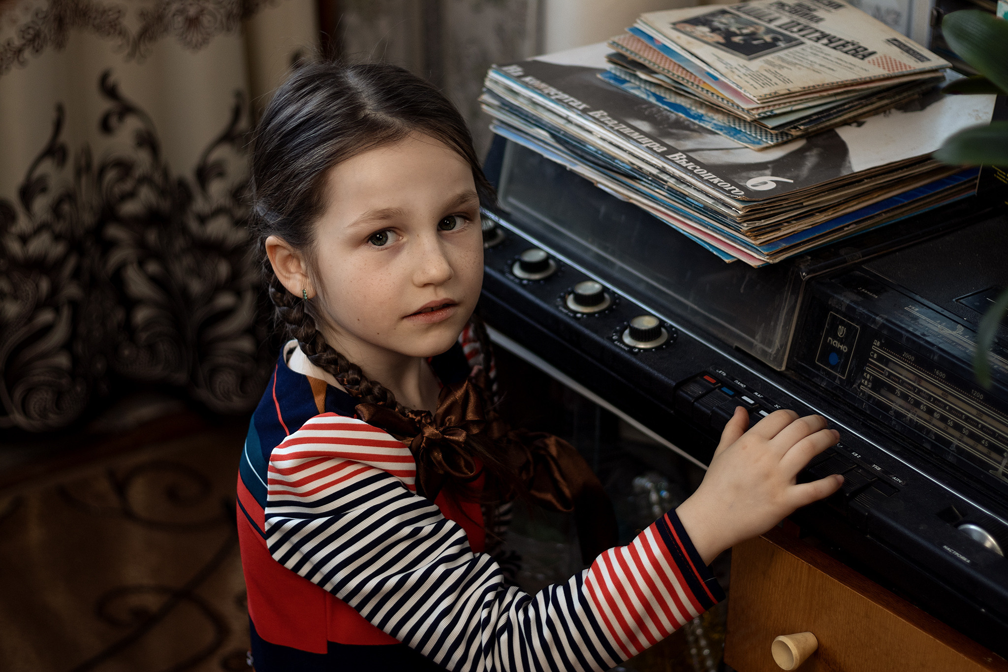 Домашняя Съёмка. Школьный и детский фотограф в Холмске, Южно-Сахалинске