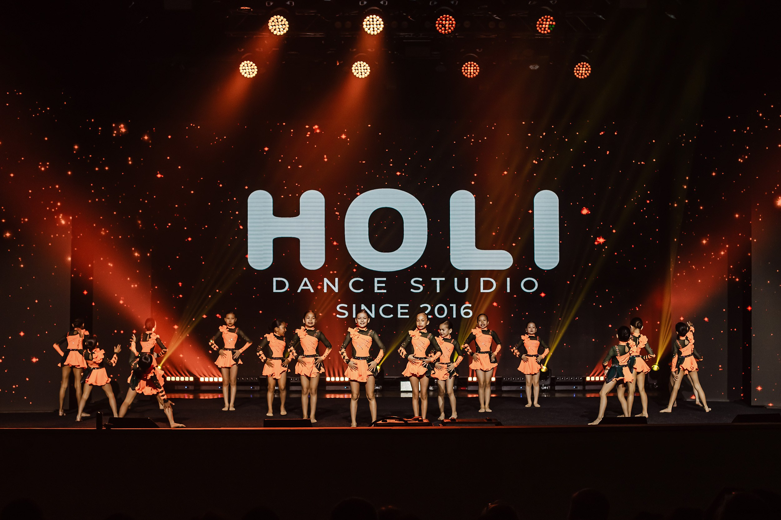 10 лет Holi Fance Studio | Part 1. Кипятком Павлодар