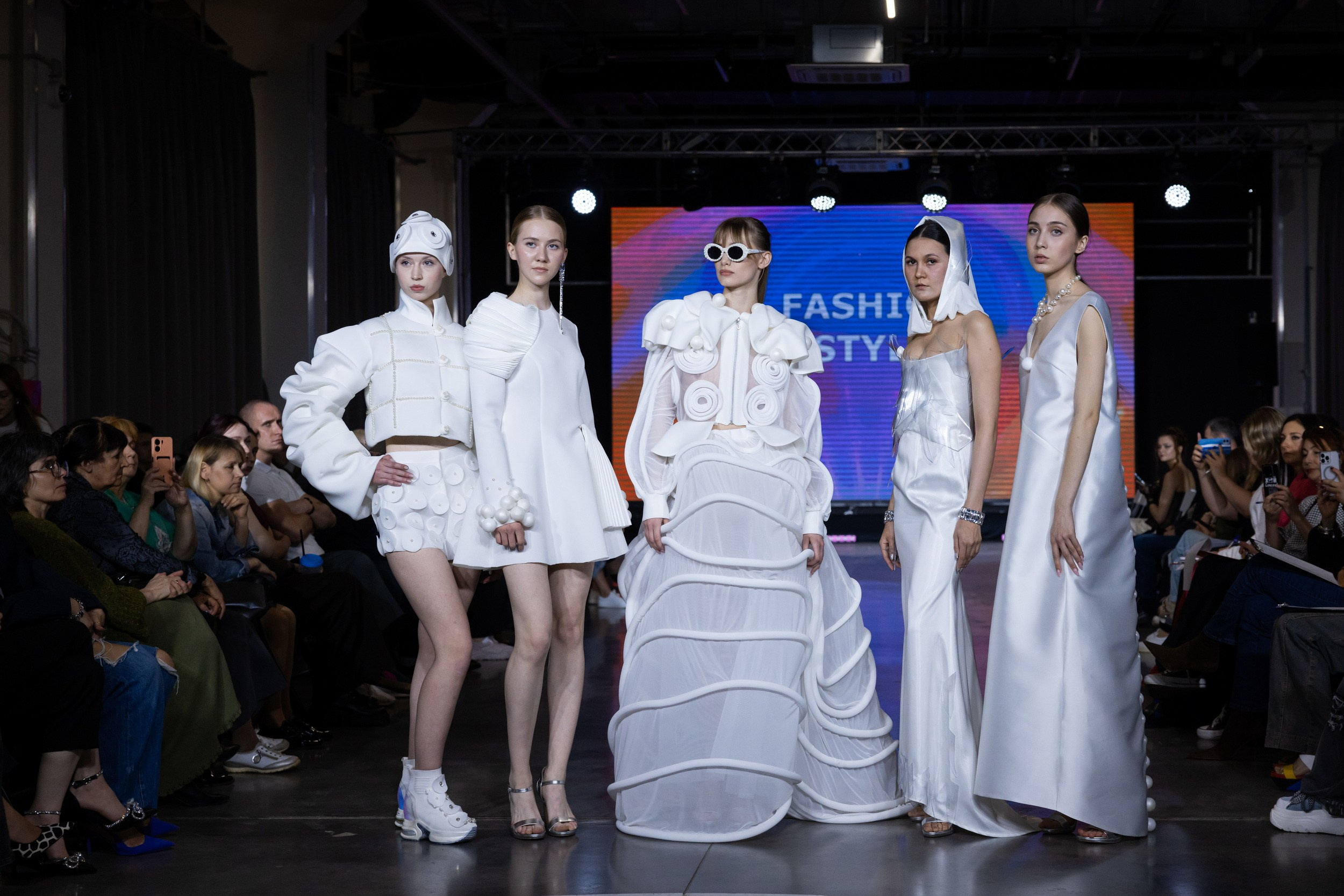 Фестиваль моды и красоты Fashion Style (17 мая 2025). Репортажный фотограф Алексей Пирязев