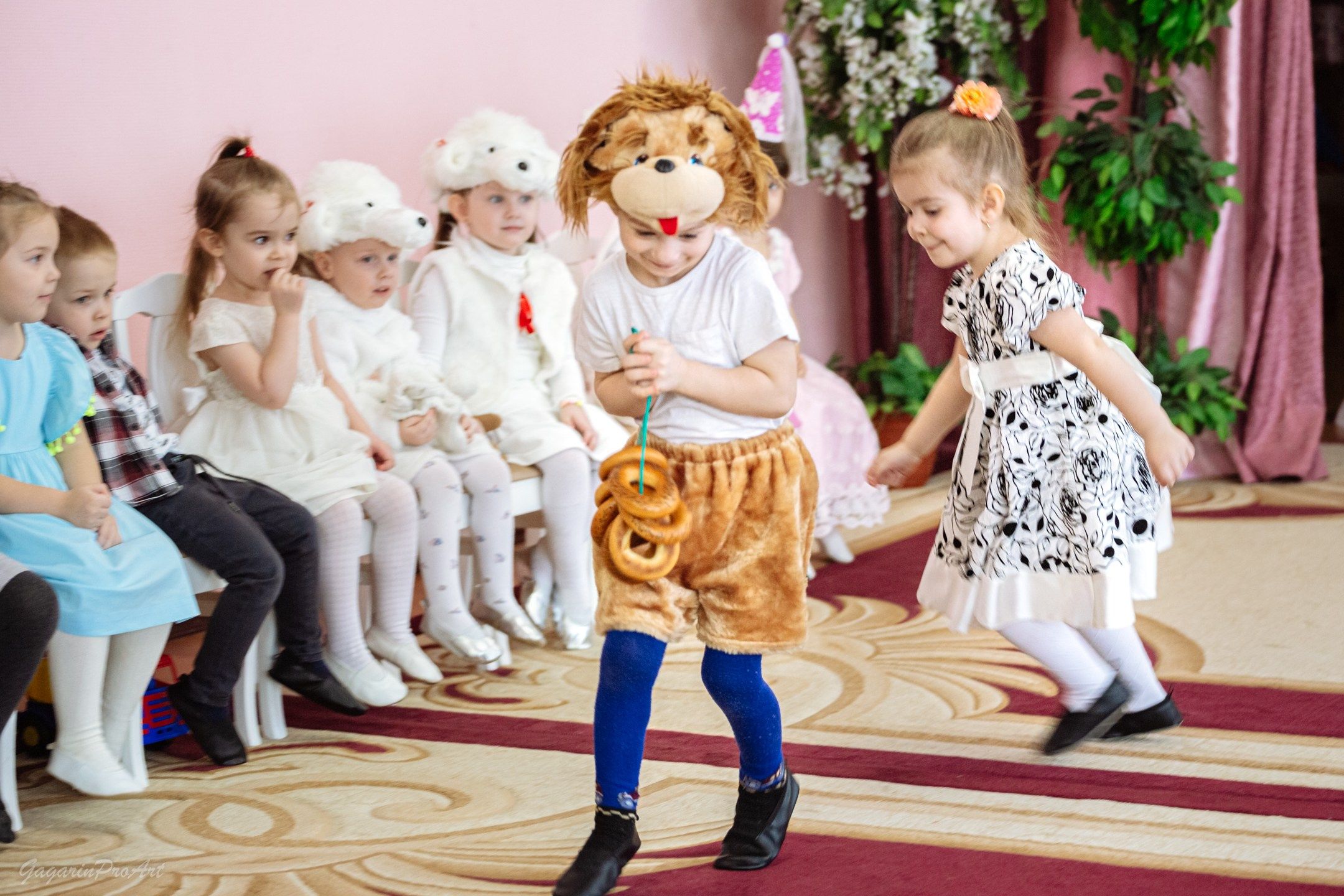 Репортажная съёмка в саду на праздник. GagarinProArt