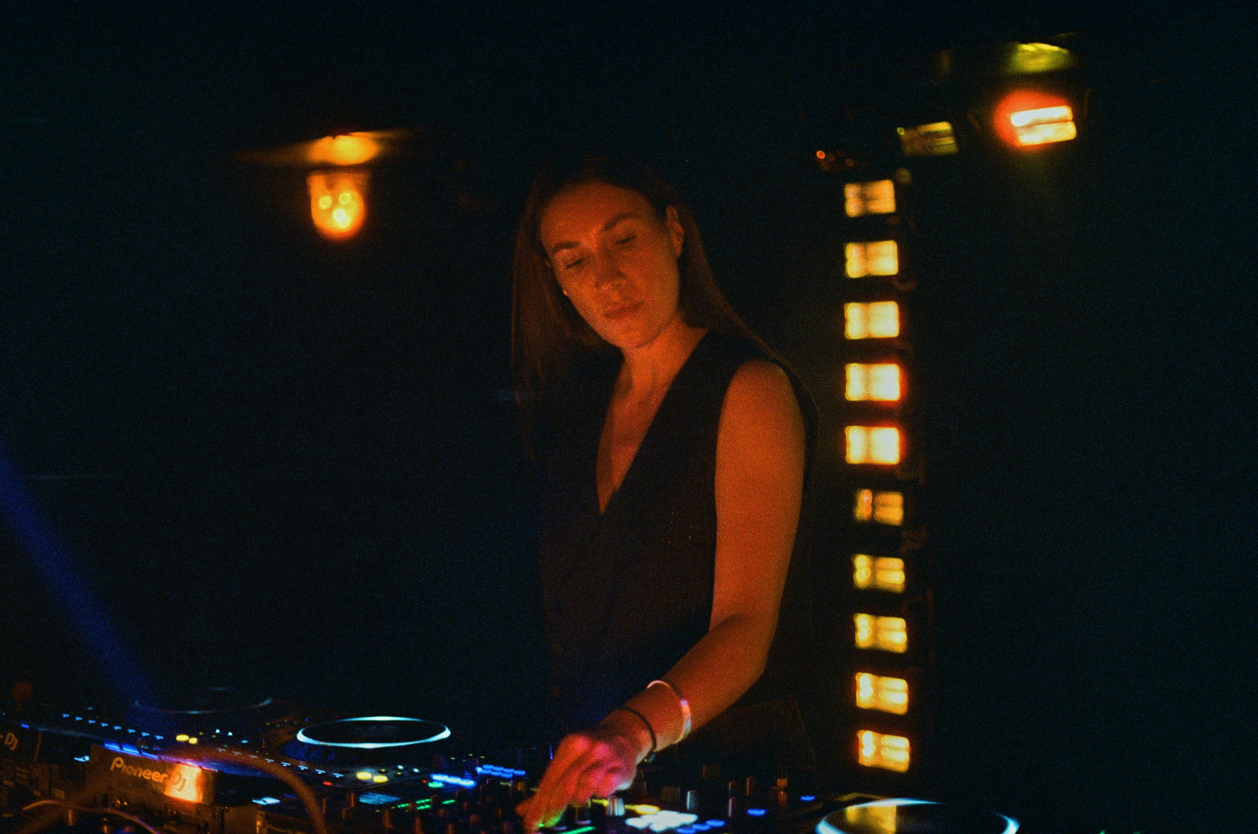 Radiocultura bali on film. Главная