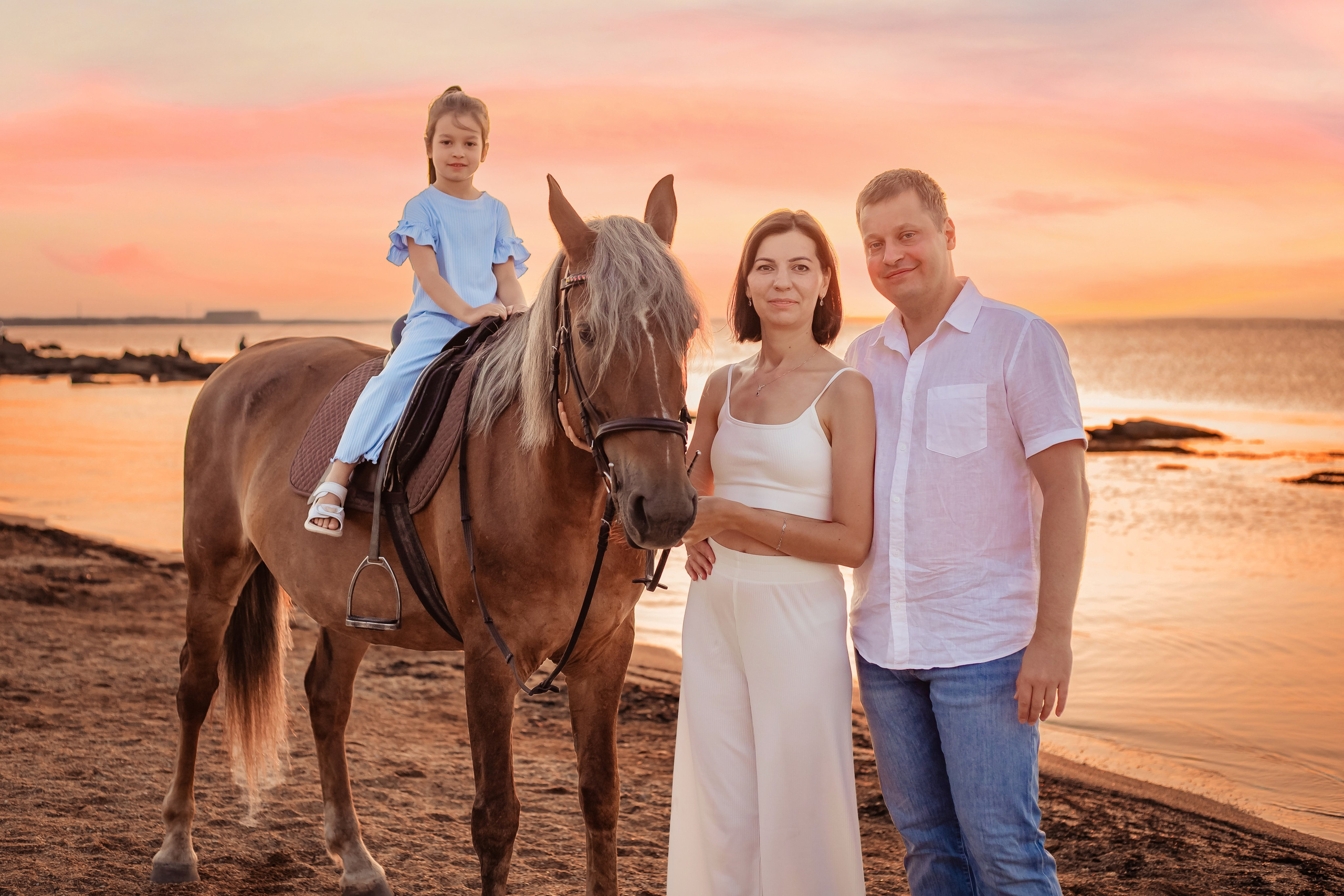 Фотосессия на море с лошадью. Фотограф в Феодосии Наталья Булгакова
