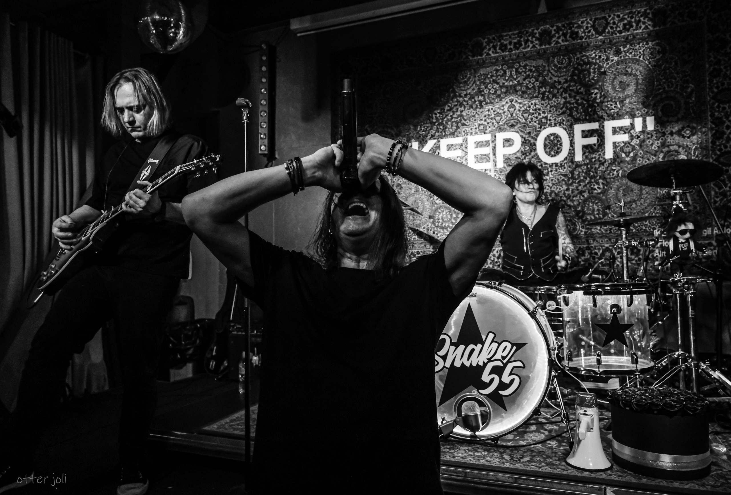 SNAKE 55 | ТехникаБезОпасности. Концертный репортёр Валерия Сафина