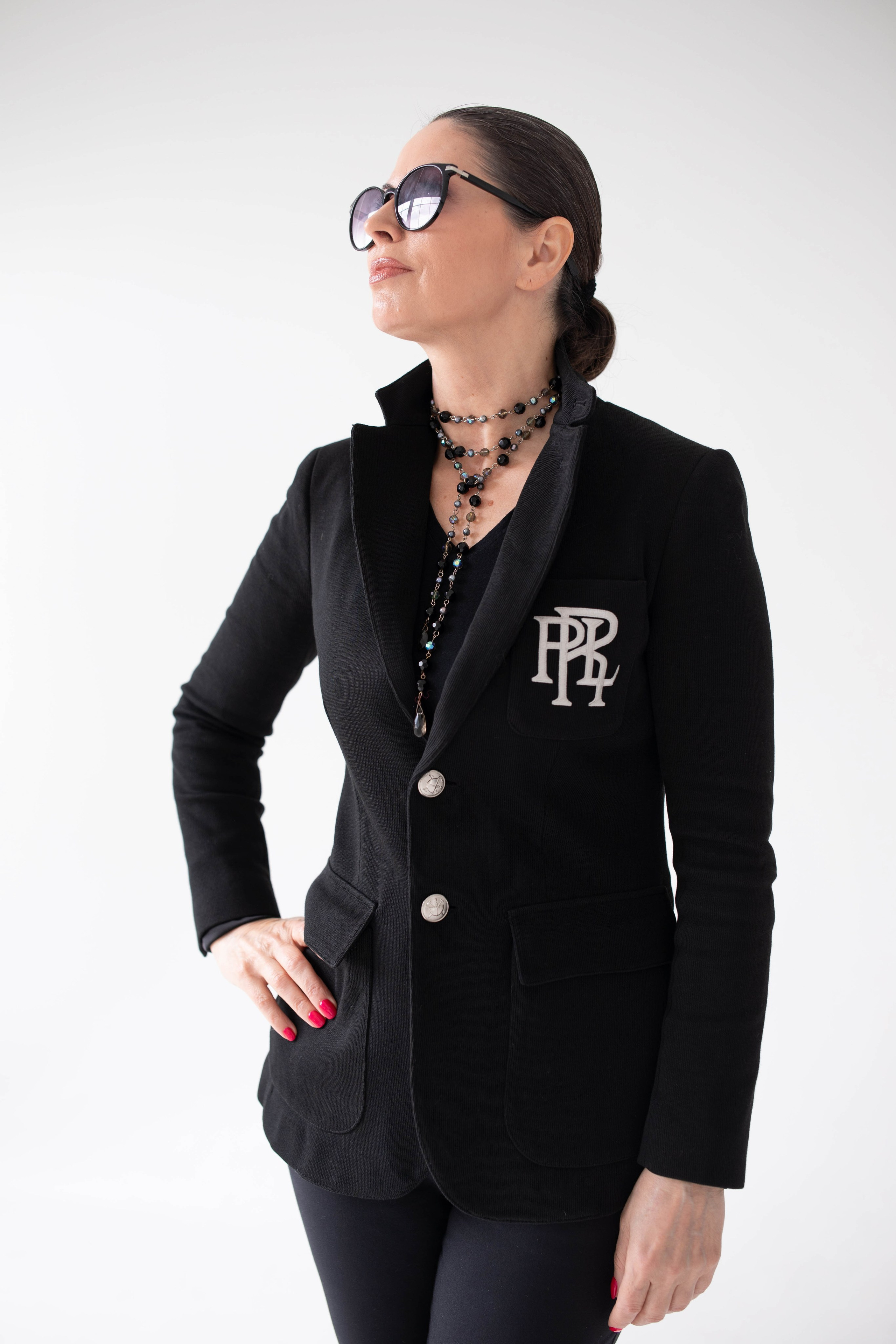 Реклама брендовой одежды. Профессиональный фотограф