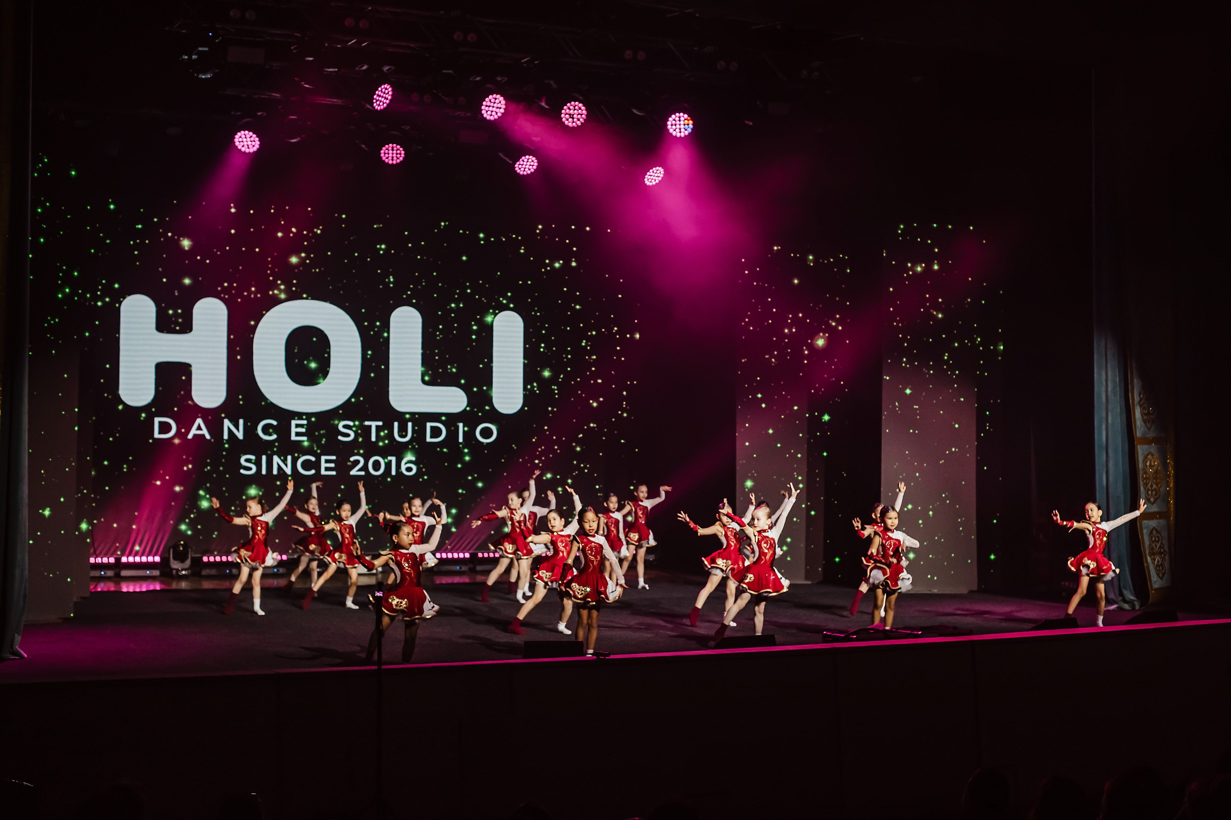 10 лет Holi Fance Studio | Part 1. Кипятком Павлодар