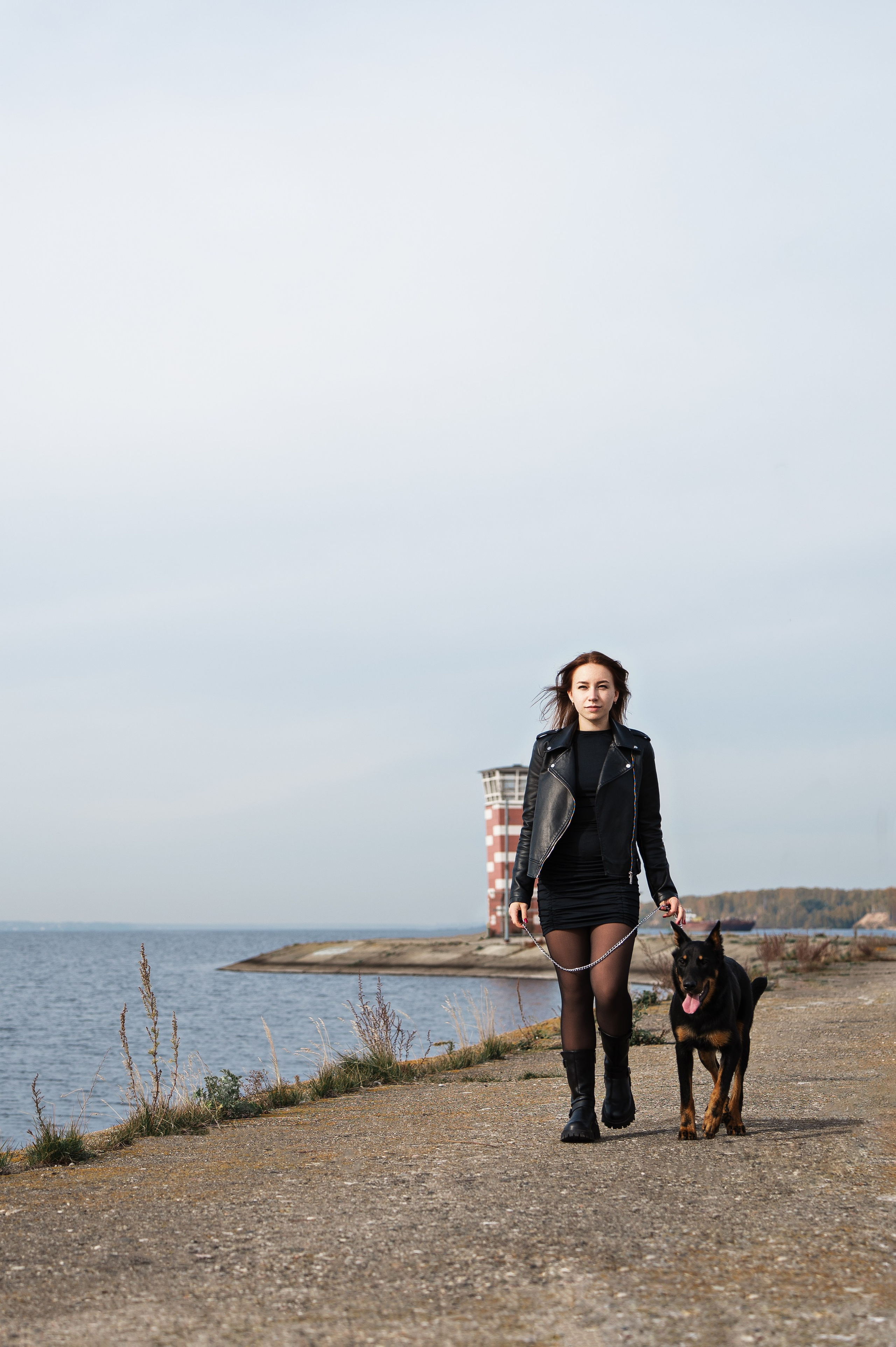 Юля и Альба (уличная). Фотограф Нижний Новгород Арина Козлова