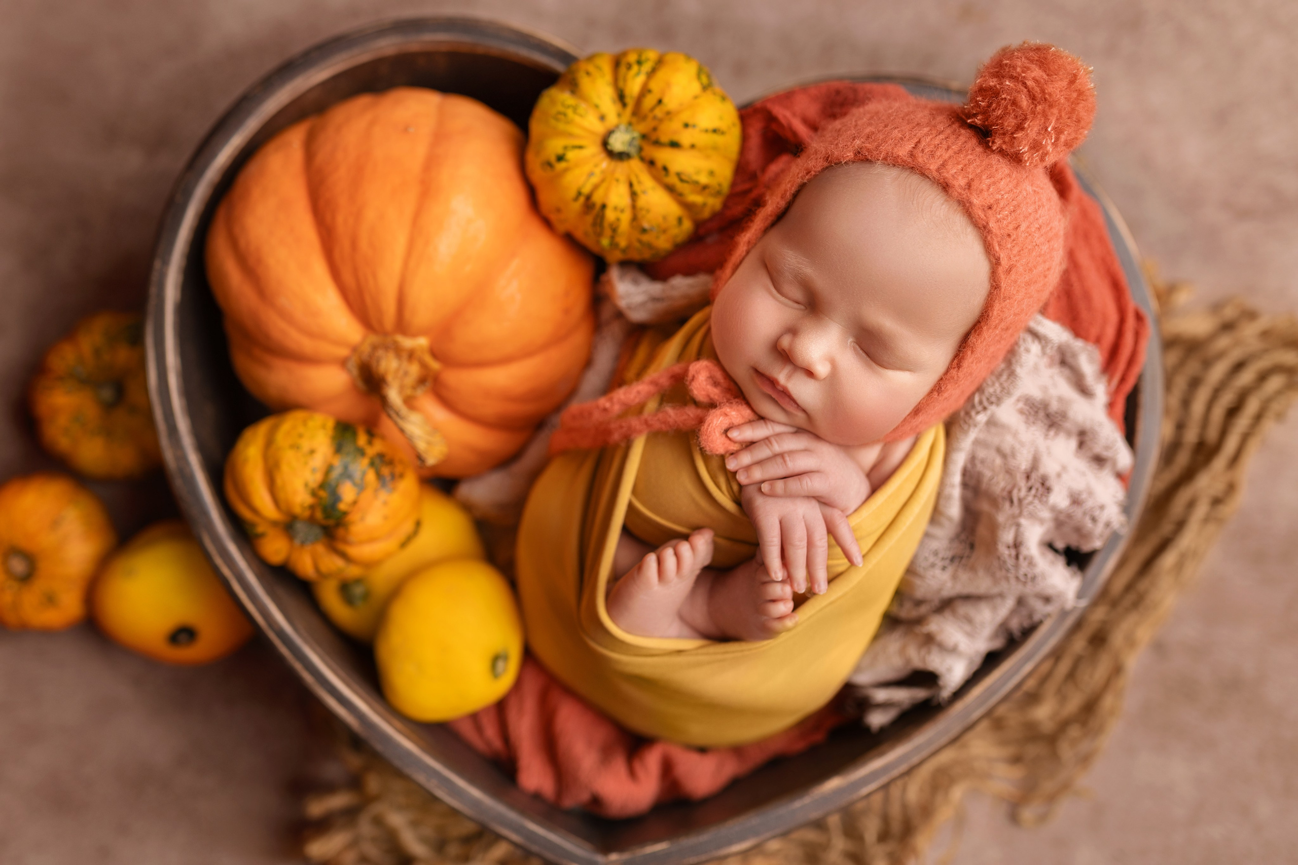Новорожденные. Фотограф новорожденных в Волковыске Валя Легкова