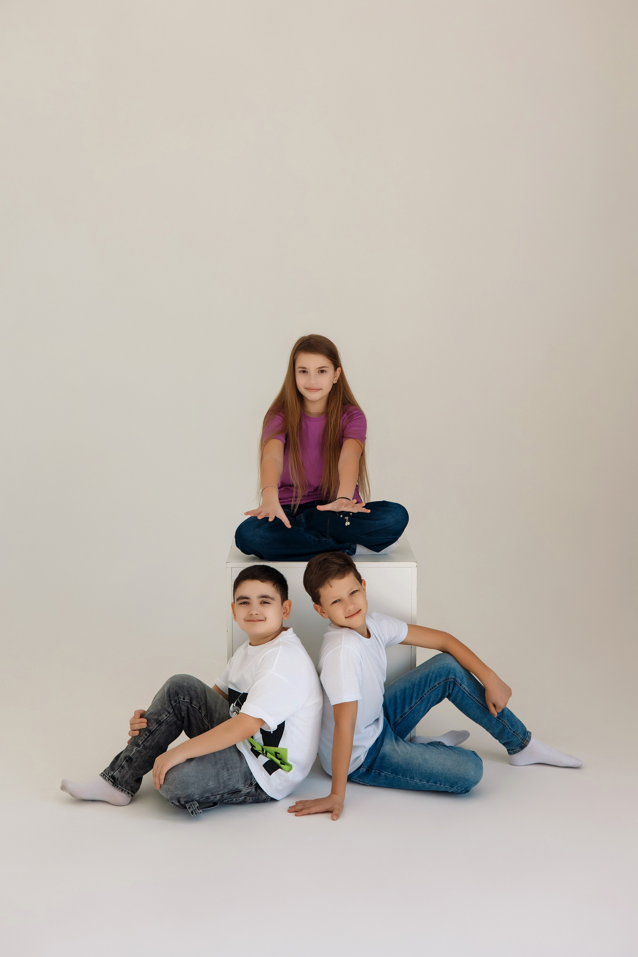 4 класс съемка в фотостудии. Фотограф Любовь Корниенко, Примоский край