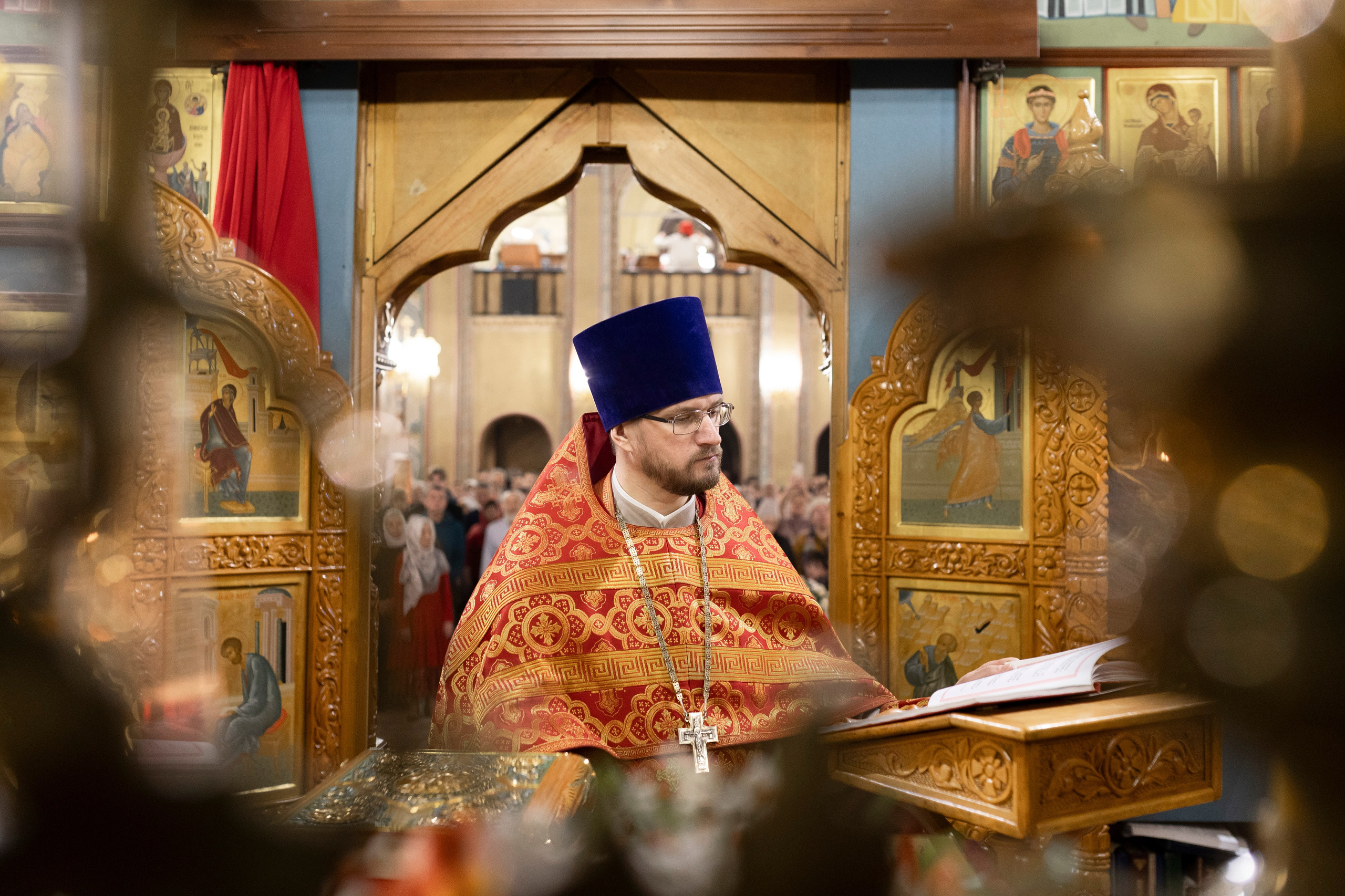 Пасха Господня. ТОП Фотограф на Крещение и Венчание Железногорск Алексей Мещеряков